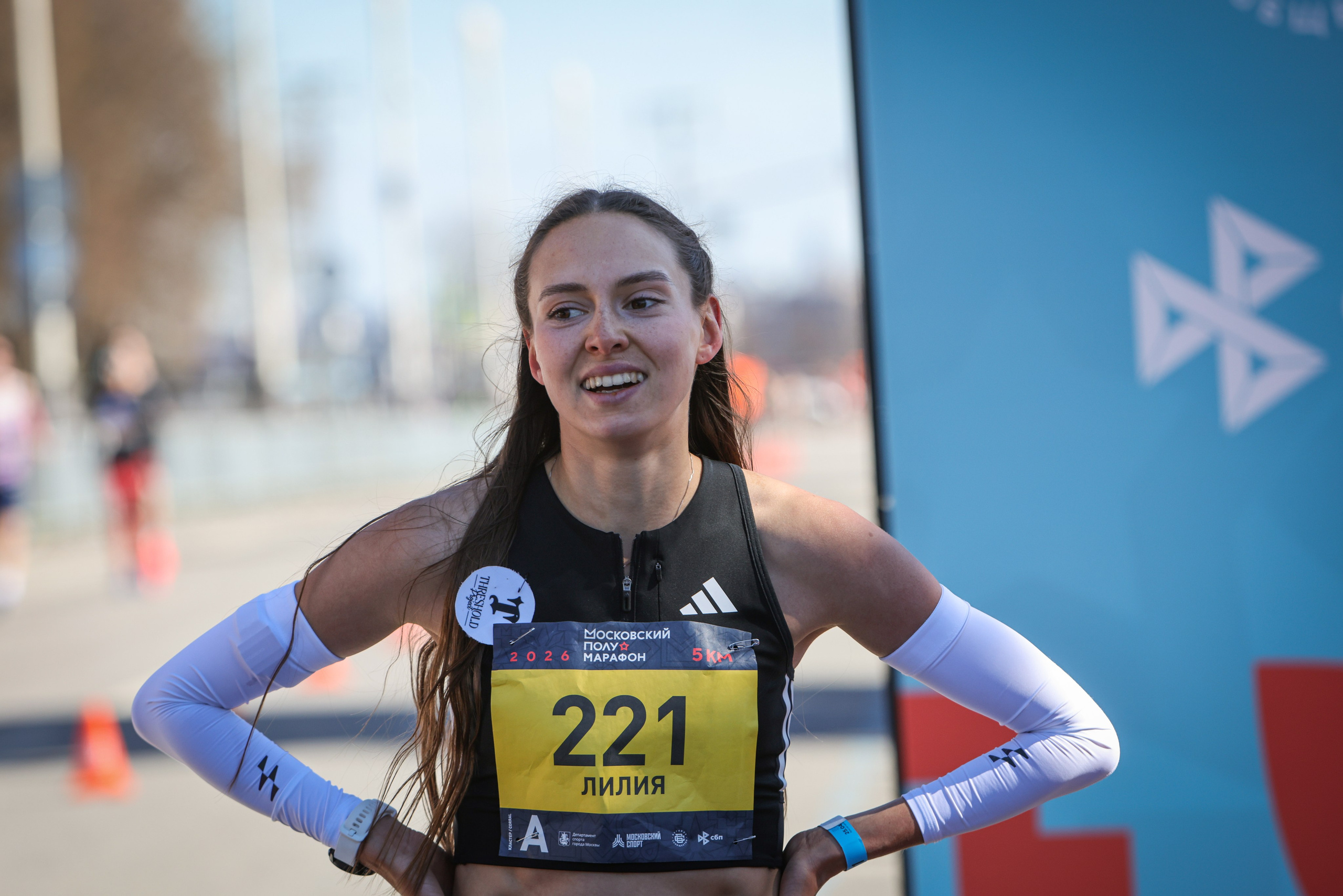 Московский полумарафон 25 и 26.04.26. Фотограф Сергей Ловкий