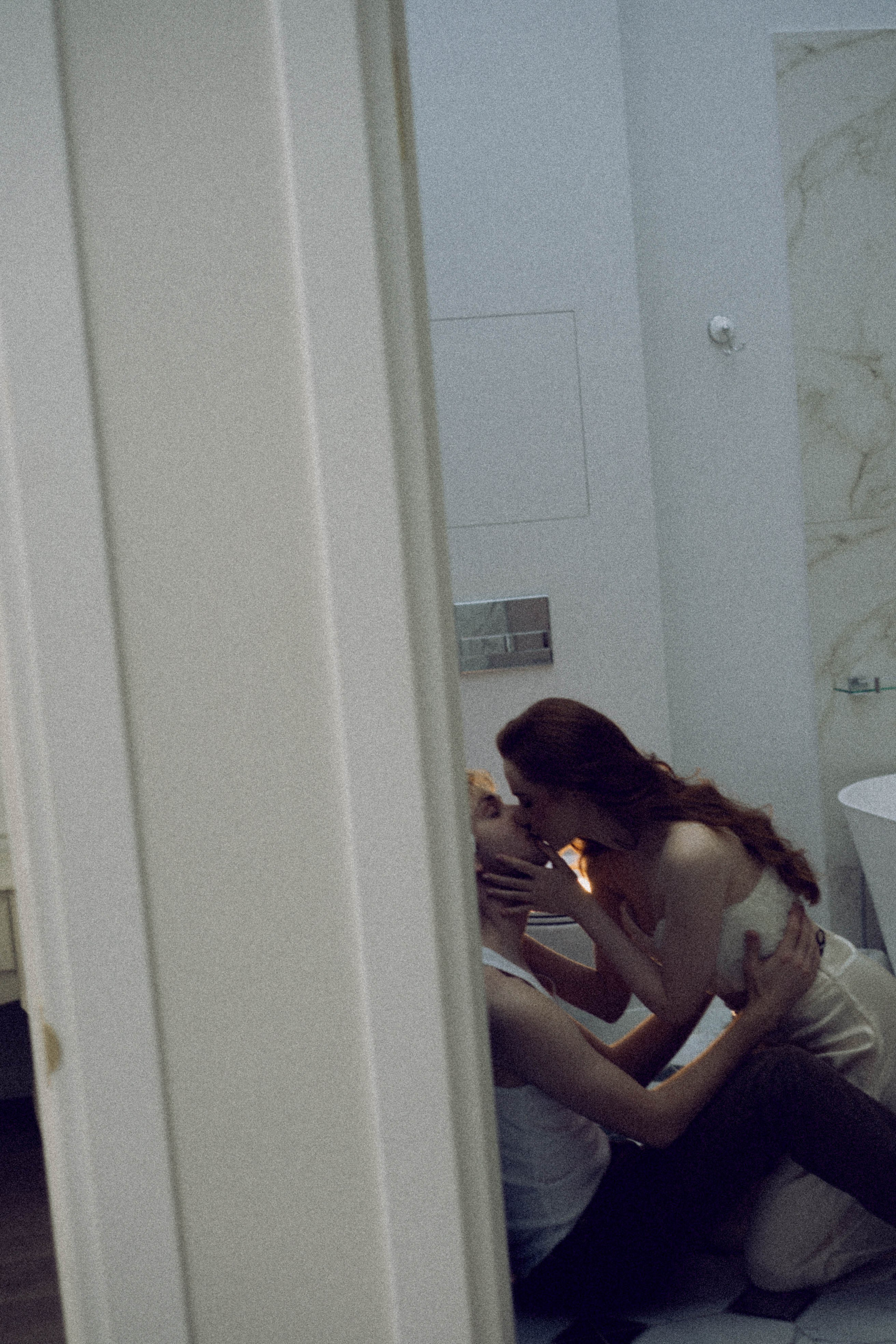 СВАДЕБНАЯ СЬЕМКА В ОТЕЛЕ. СБОРЫ ЖЕНИХА И НЕВЕСТЫ И ТАКЖЕ ТОР И ПОДГОТОВКА К ПРОГУЛКЕ. Профессиональный фотограф, Санкт-Петербург — Виктория Богомолова