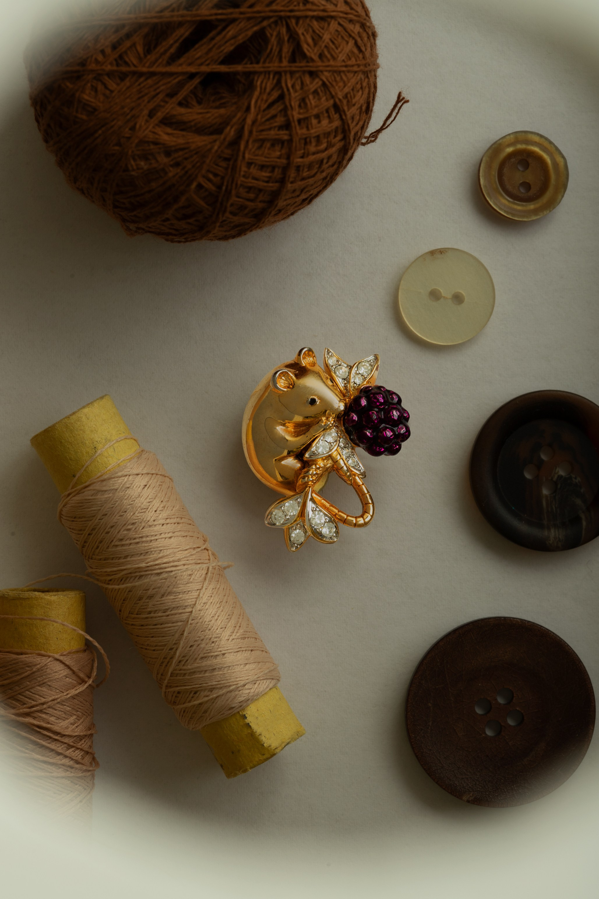 винтажные украшения фото для интернет-магазина