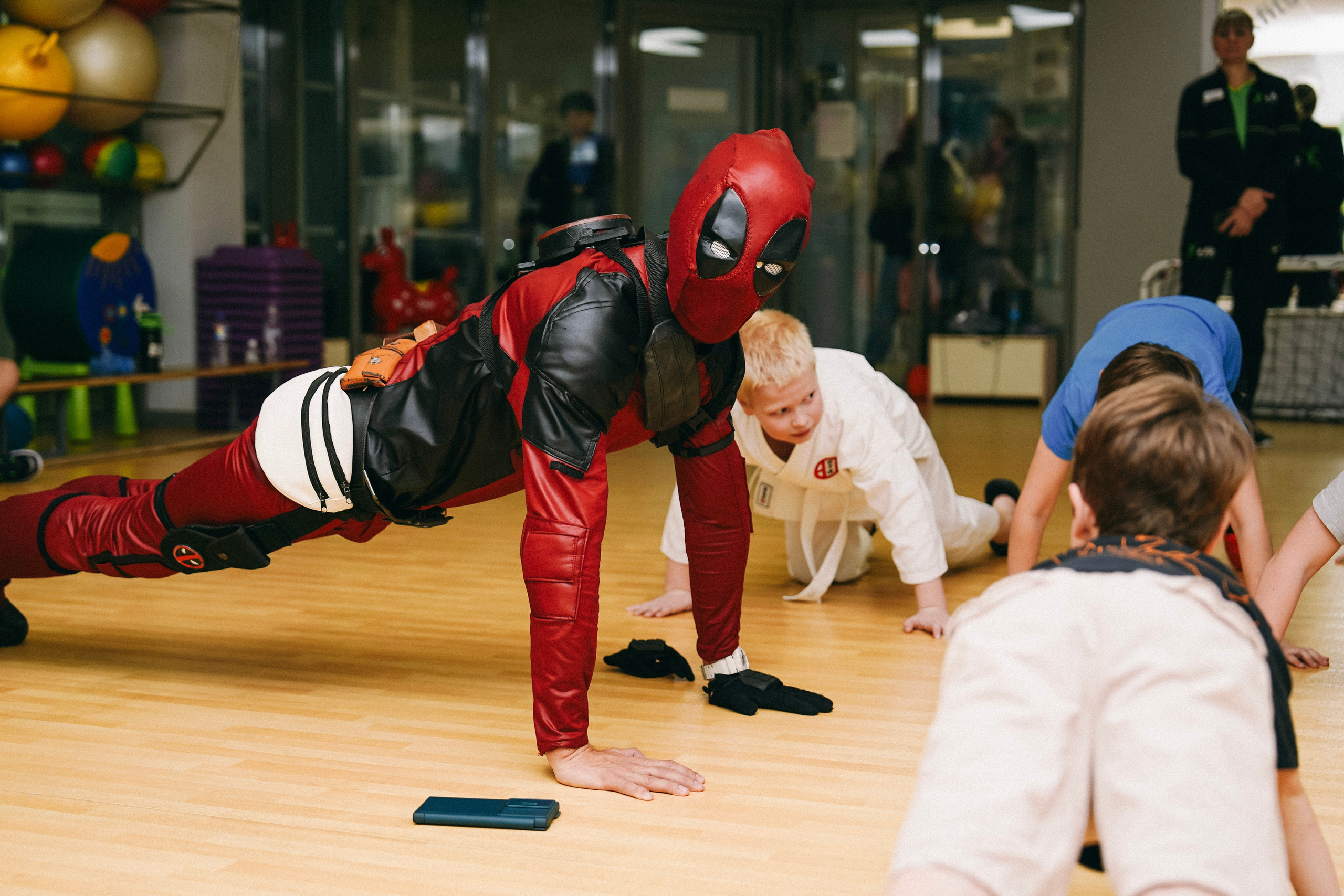 Х-FIT Солнечный — 18 лет. Фотограф с психологическим образованием