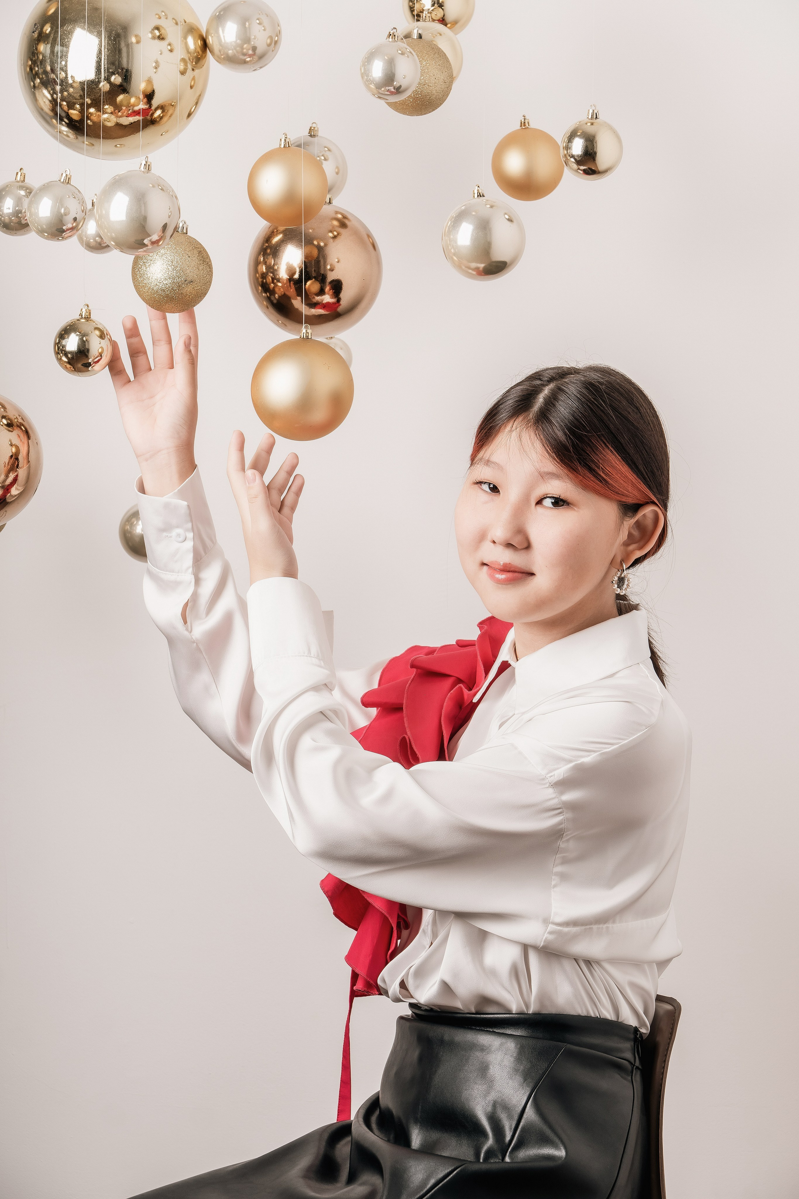 Семейная новогодняя фотосессия «Максимум». Занимаюсь профессиональной фотографией и живу рядом с Байкалом. Работаю в разных жанрах