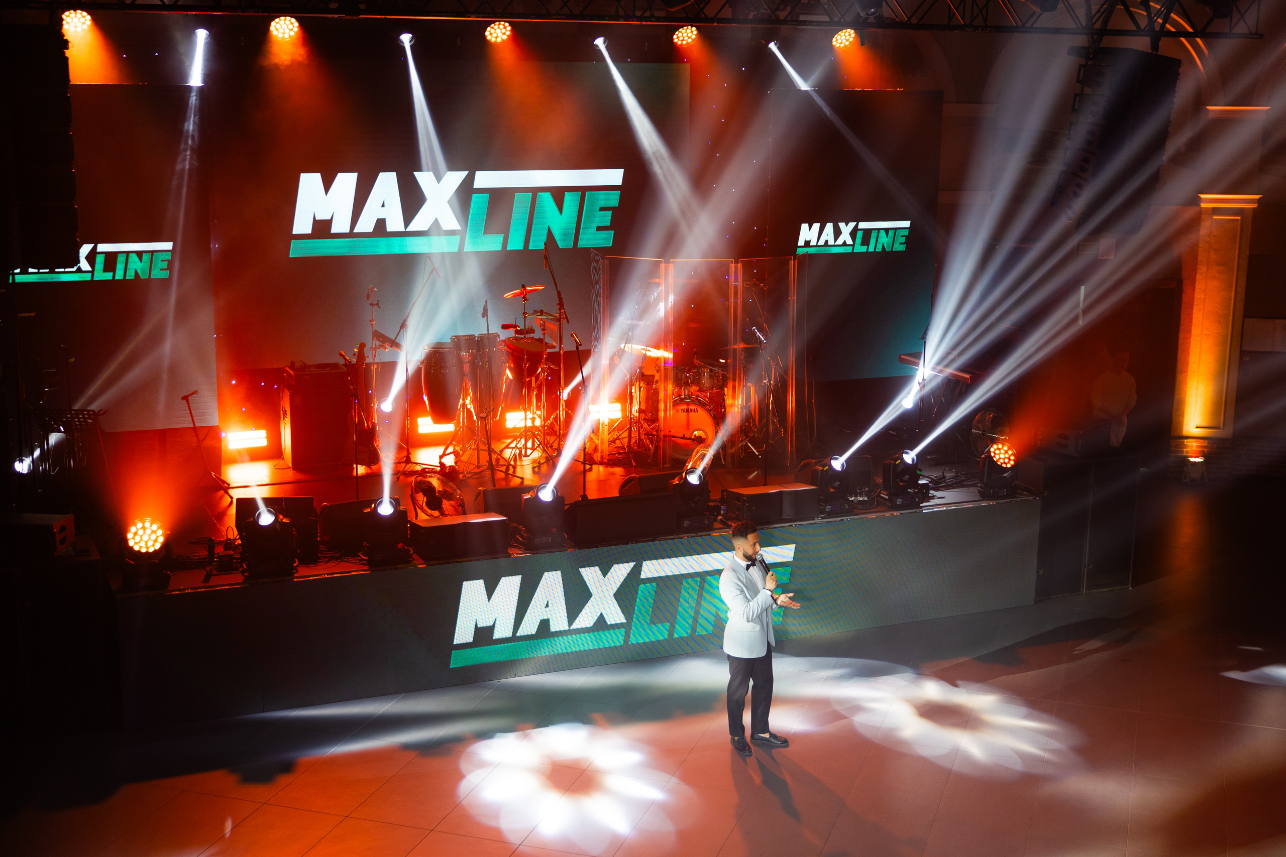 MAXLINE. Свадебный фотограф Минск РБ