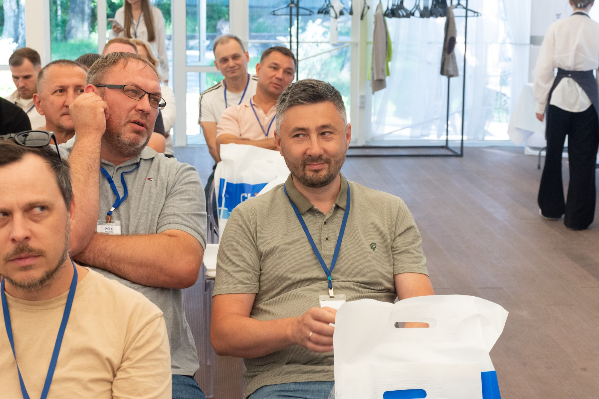 Рос электро. Фотограф Максим Буряк