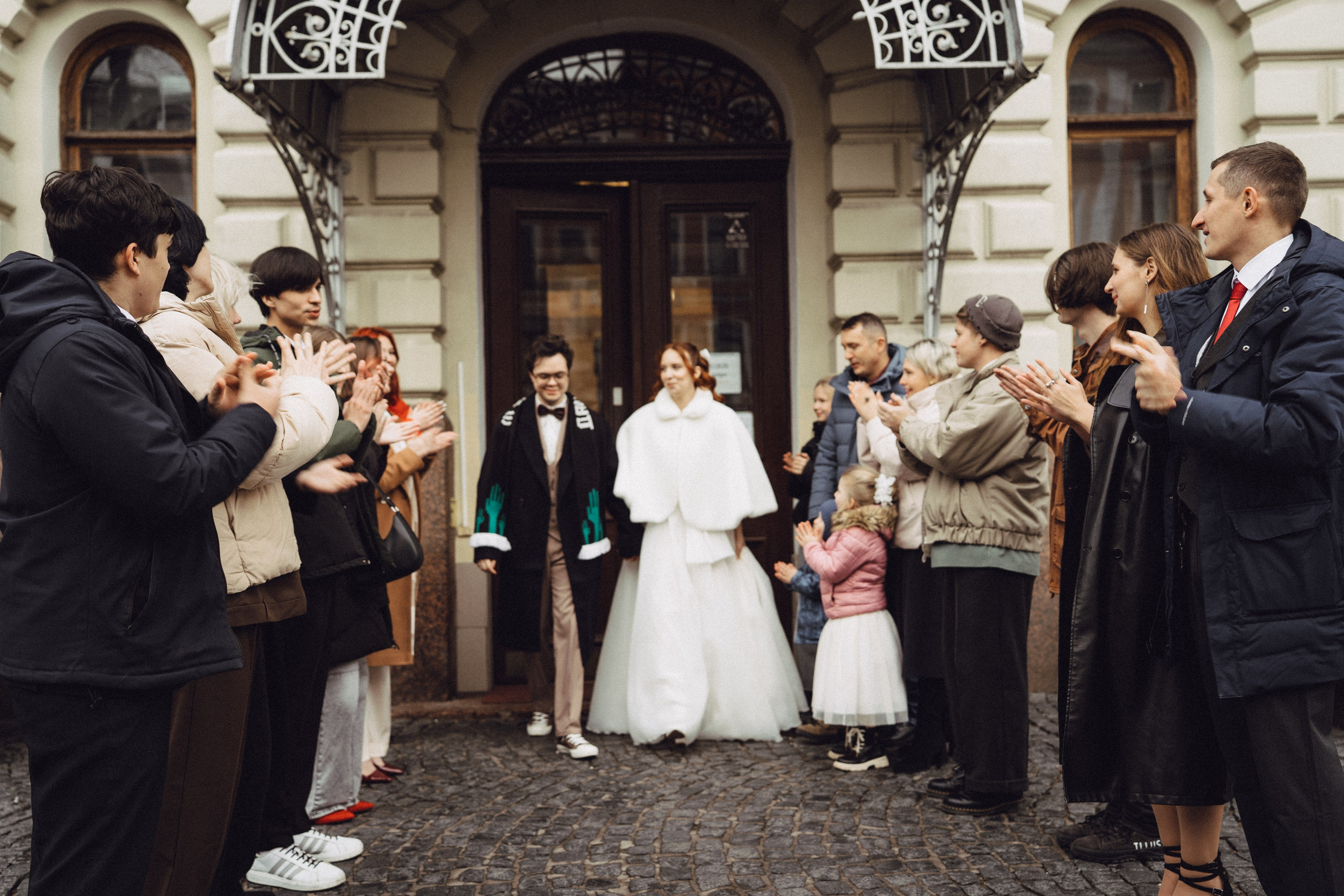 СВАДЕБНАЯ СЬЕМКА ВО ВТОРОМ ДВОРЦЕ С ГОСТЯМИ И ПРОГУЛКА В ТАВРИЧЕСКОМ САДУ. Профессиональный фотограф, Санкт-Петербург — Виктория Богомолова