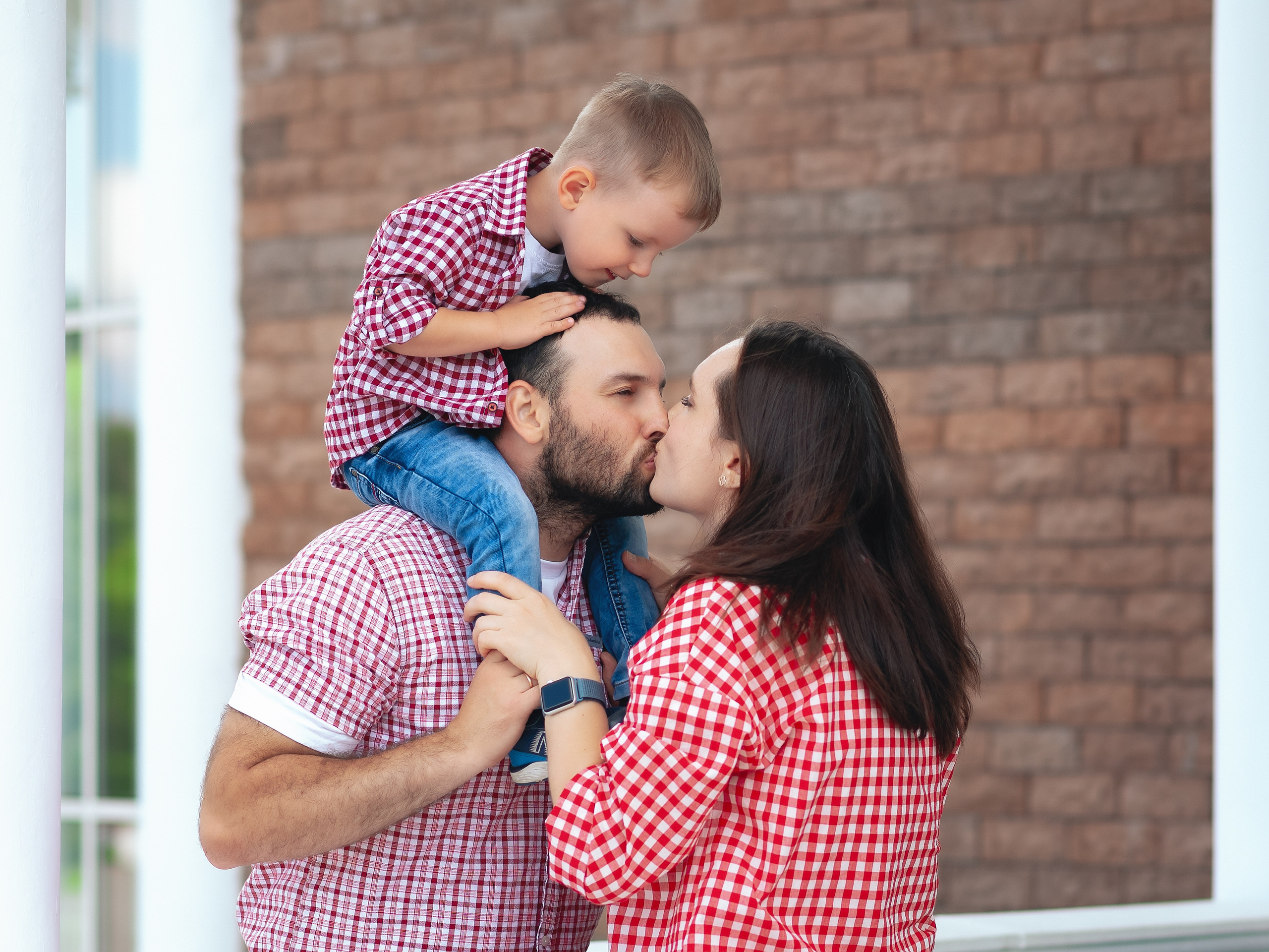 Детская и Семейная Фотосессия. Свадебный, репортажный и семейный фотограф в Ярославле Артём Коротыш