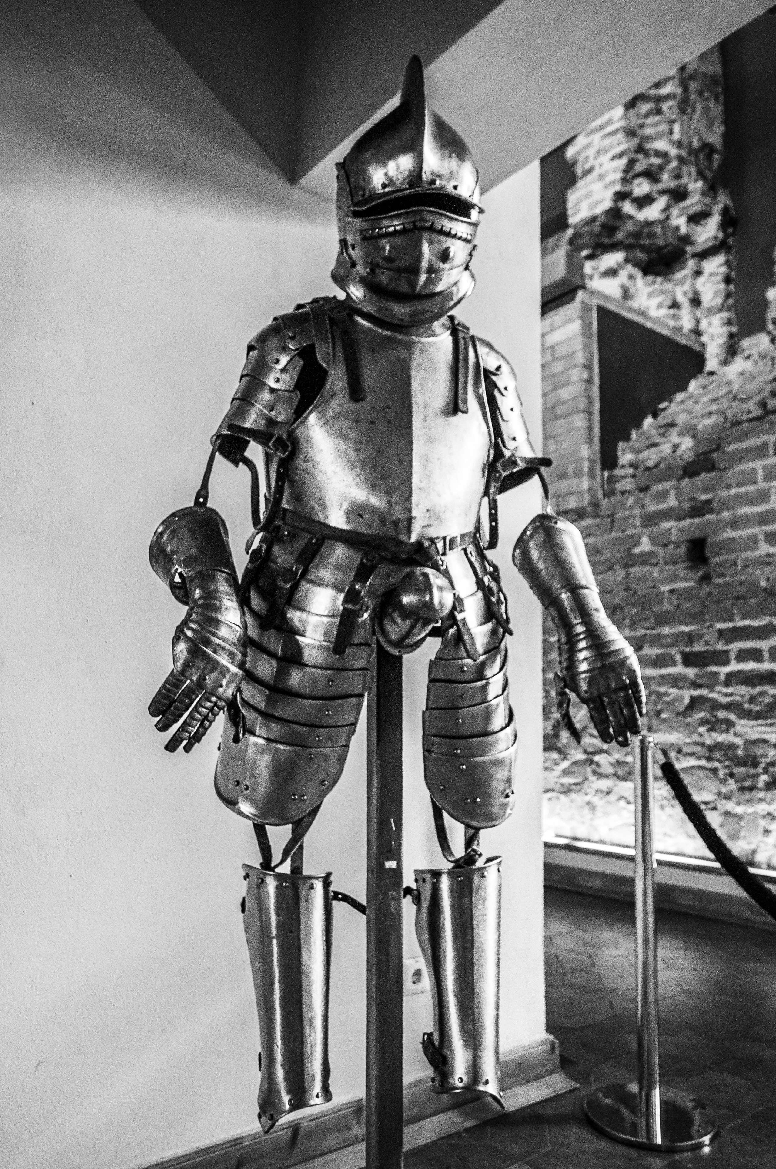 Мирский замок 2013. Фотограф Антон Швец — Монохромная реальность