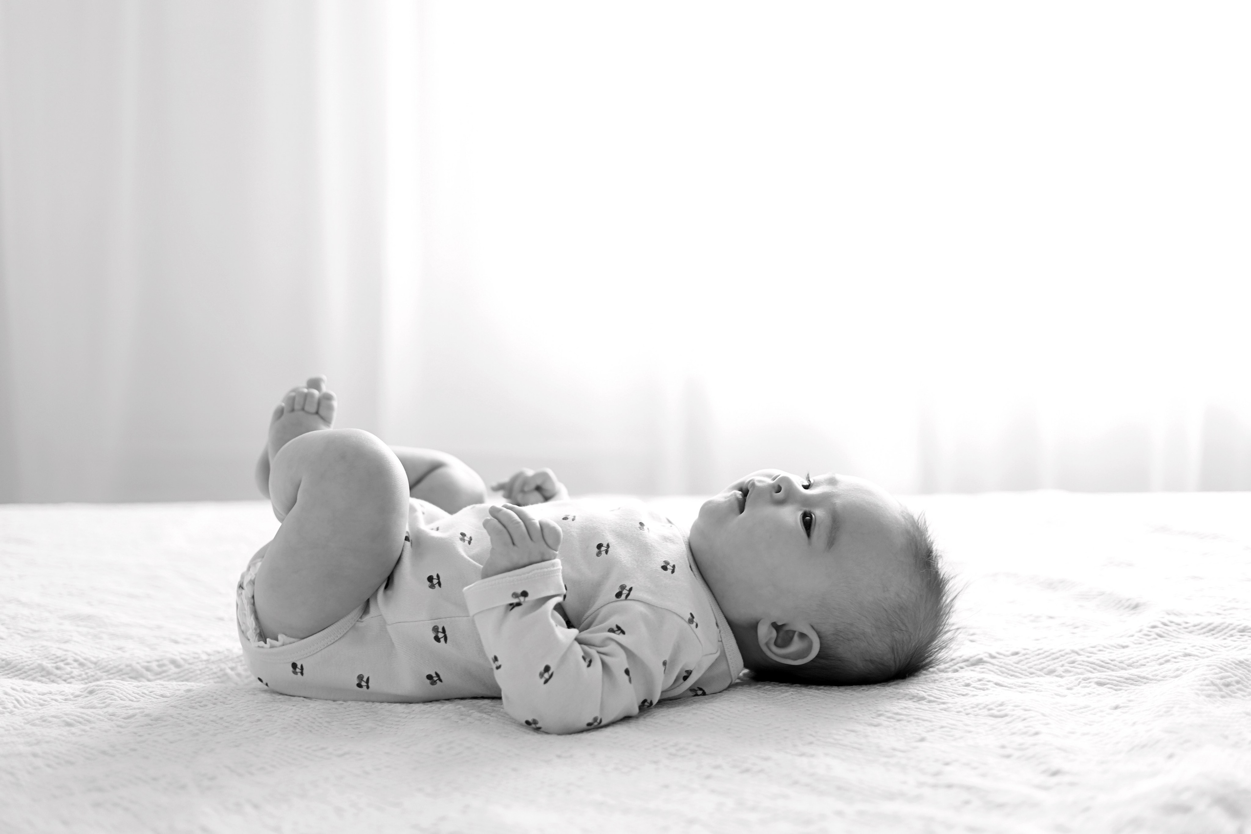 Фотосессия Василисы в студии в Бутово. Фотограф новорожденных Москва. Ньюборн фотограф Москва