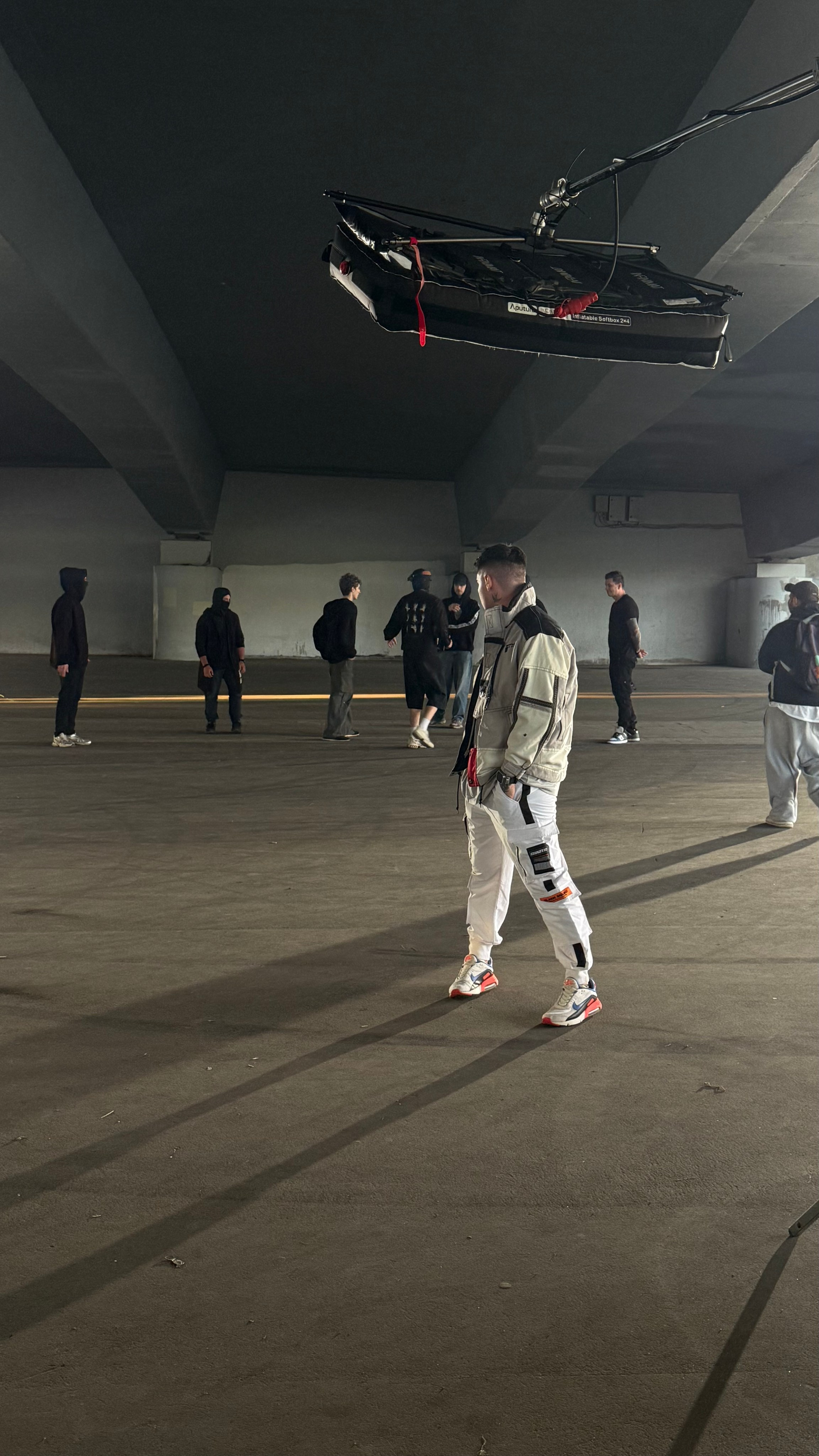 BACKSTAGE GALLERY. «MAK FLAME»