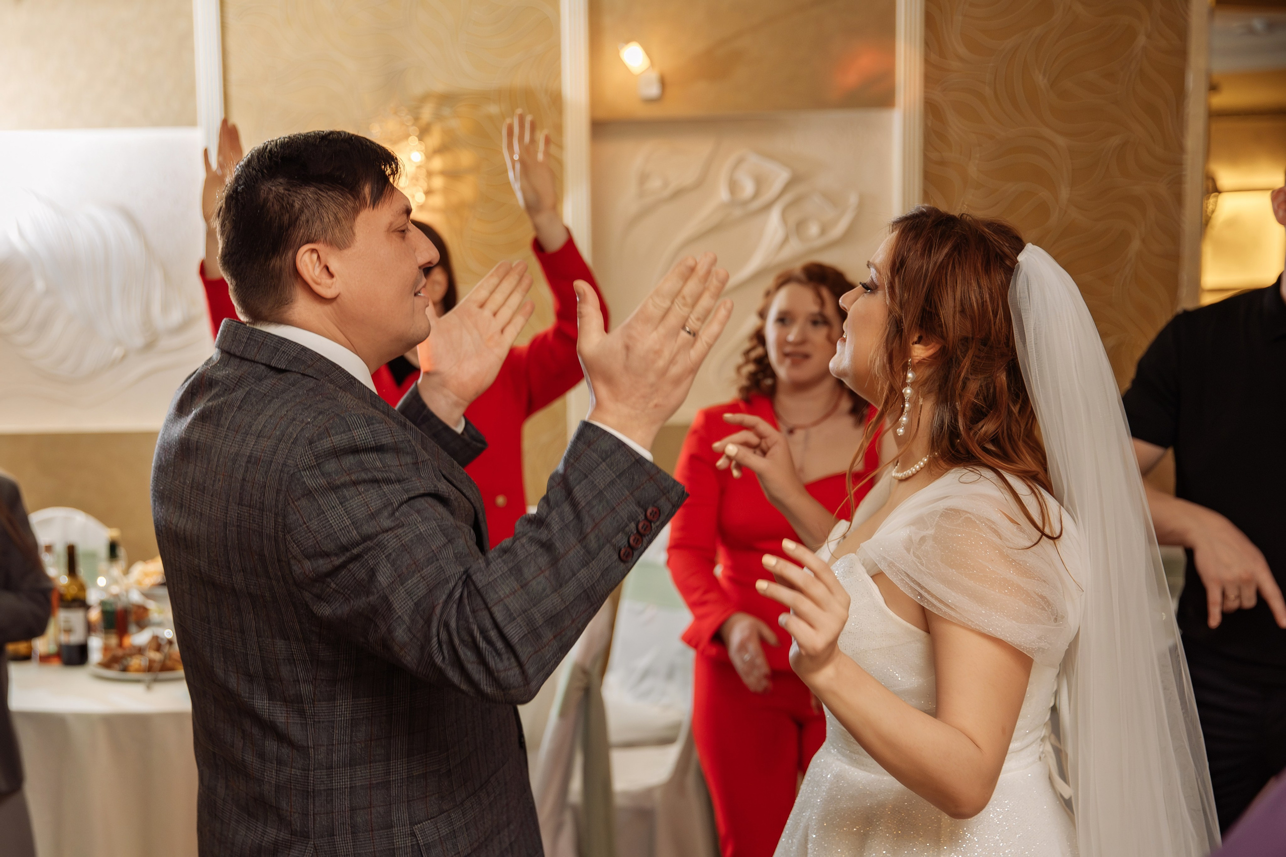 Репортаж Свадебного банкета Юлии и Романа. Семейный и женский фотограф в Москве Надежда Воробьева