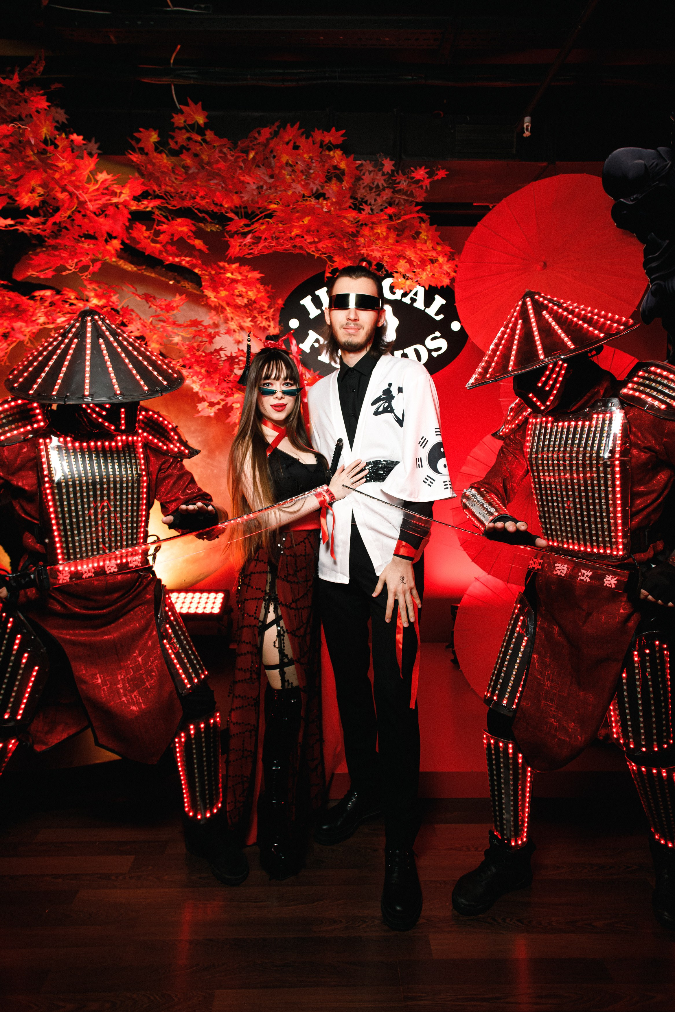 ILLEGAL FRIENDS | ASIA. СВОИ. ФОТООТЧЕТЫ-СОБЫТИЯ-МЕСТА