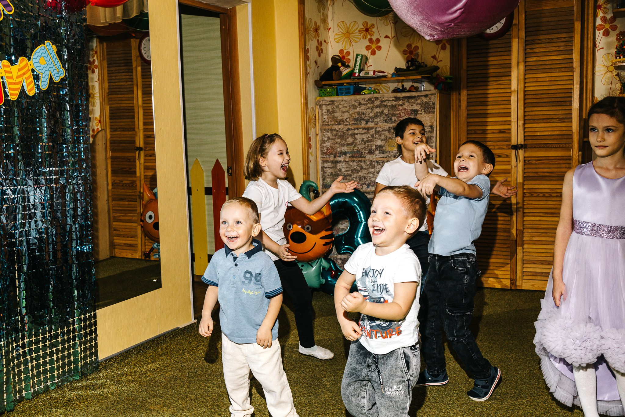 Маленький весельчак. Репортажный и семейный фотограф в Москве
