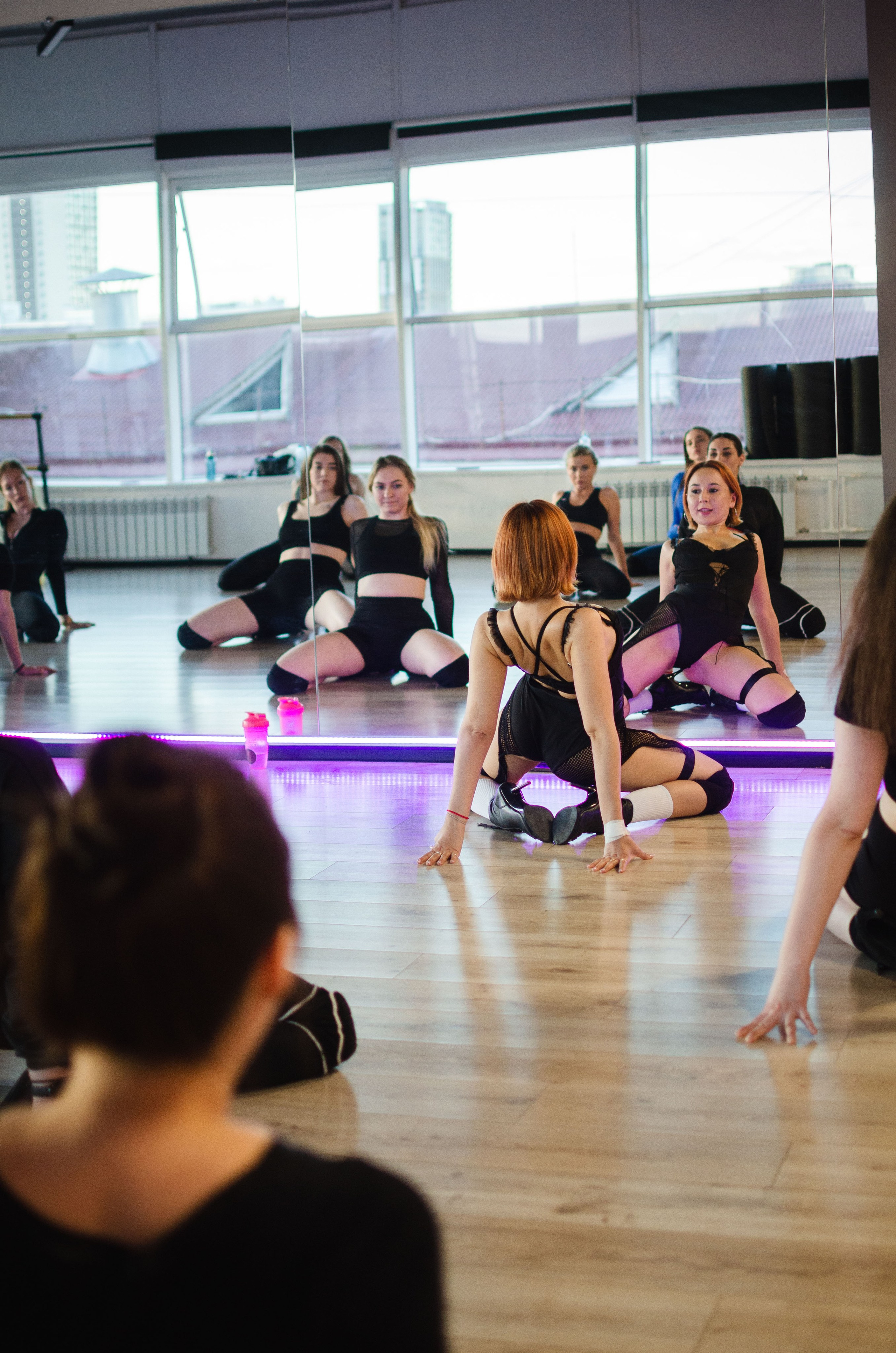 Студия танцев. Женский и предметный фотограф в Уфе Анастасия Настоечка