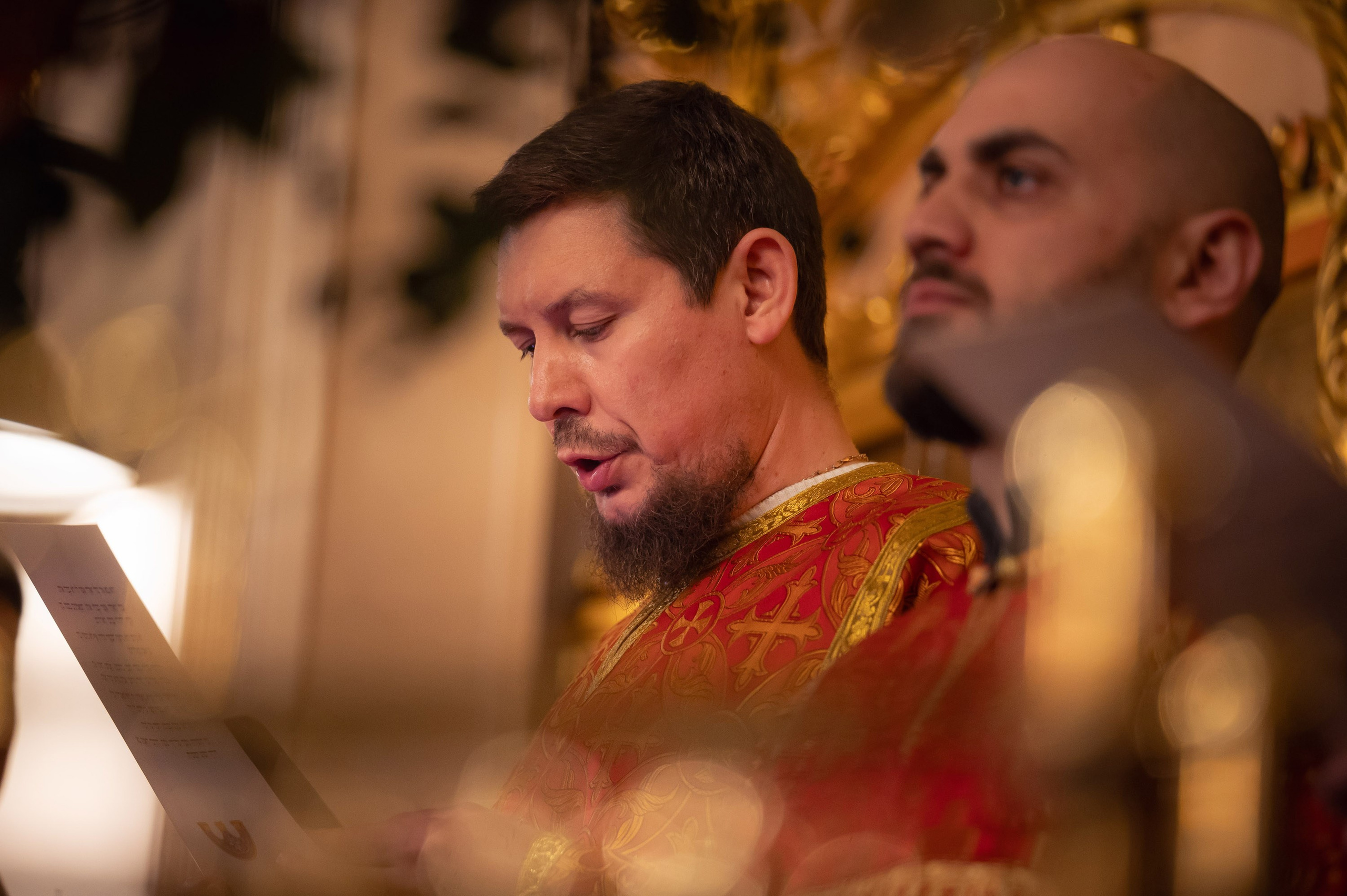 Богородский храм. Пасха. Полунощница, Божественная литургия. Антон и Татьяна Денисенко — В храме