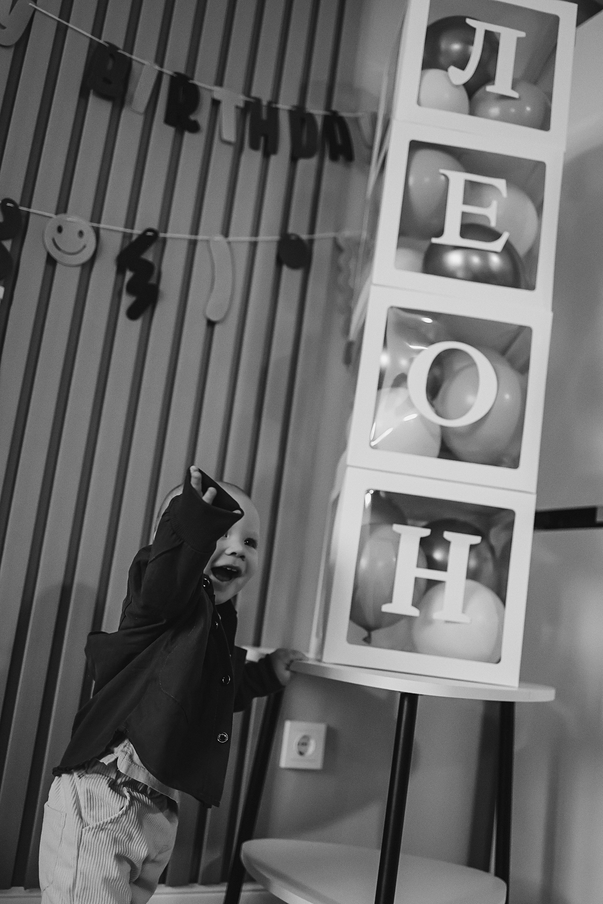 1 год Леону. Семейный фотограф Тюмень, фотограф на роды Салмина Мария