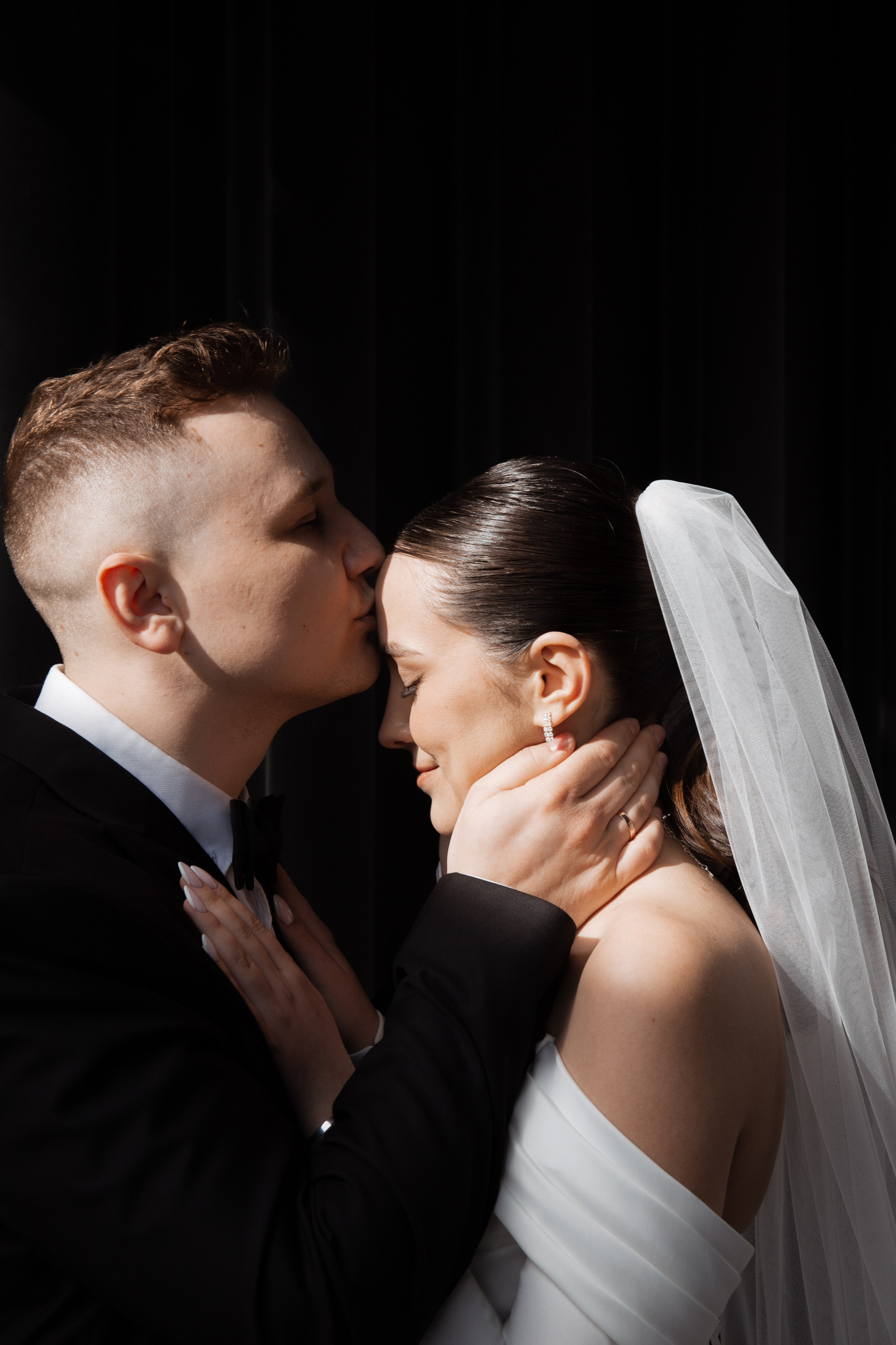 A | A. Свадебный и портретный фотограф в Новосибирске Любовь Исакова