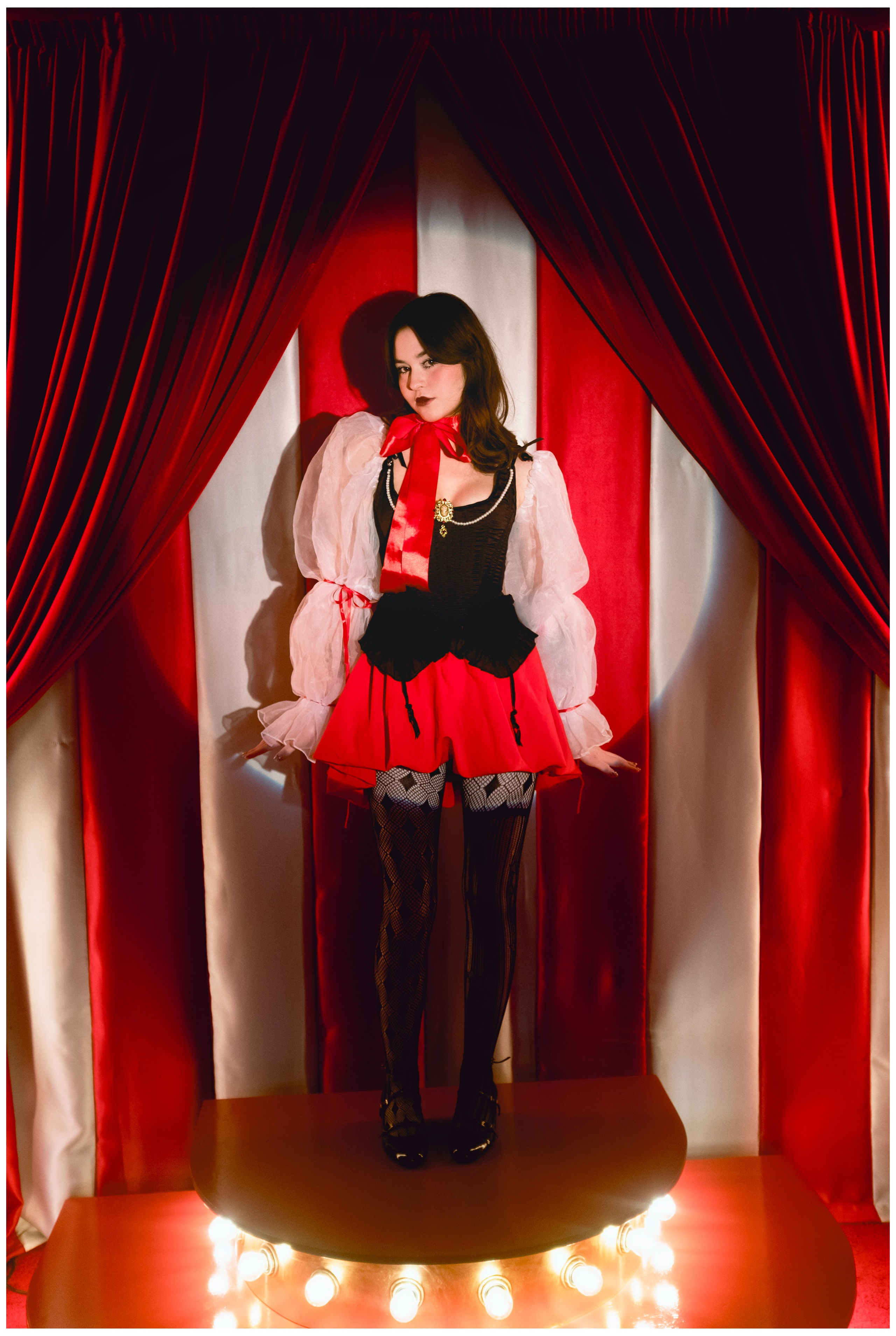 Beth`. Художественный деятель | фотограф