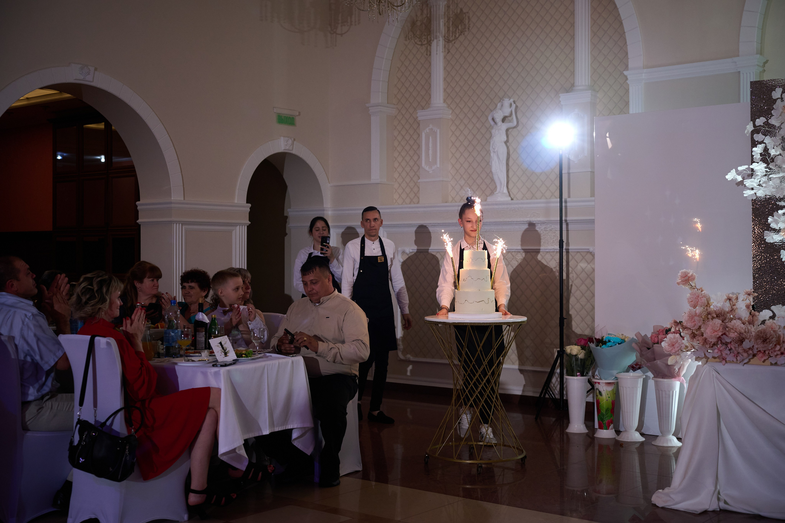 Гибридная съемка свадьбы Виктора и Виктории. Профессиональный фотограф Старый Оскол, Губкин — свадьба, венчание, крещение, юбилей и день рождения