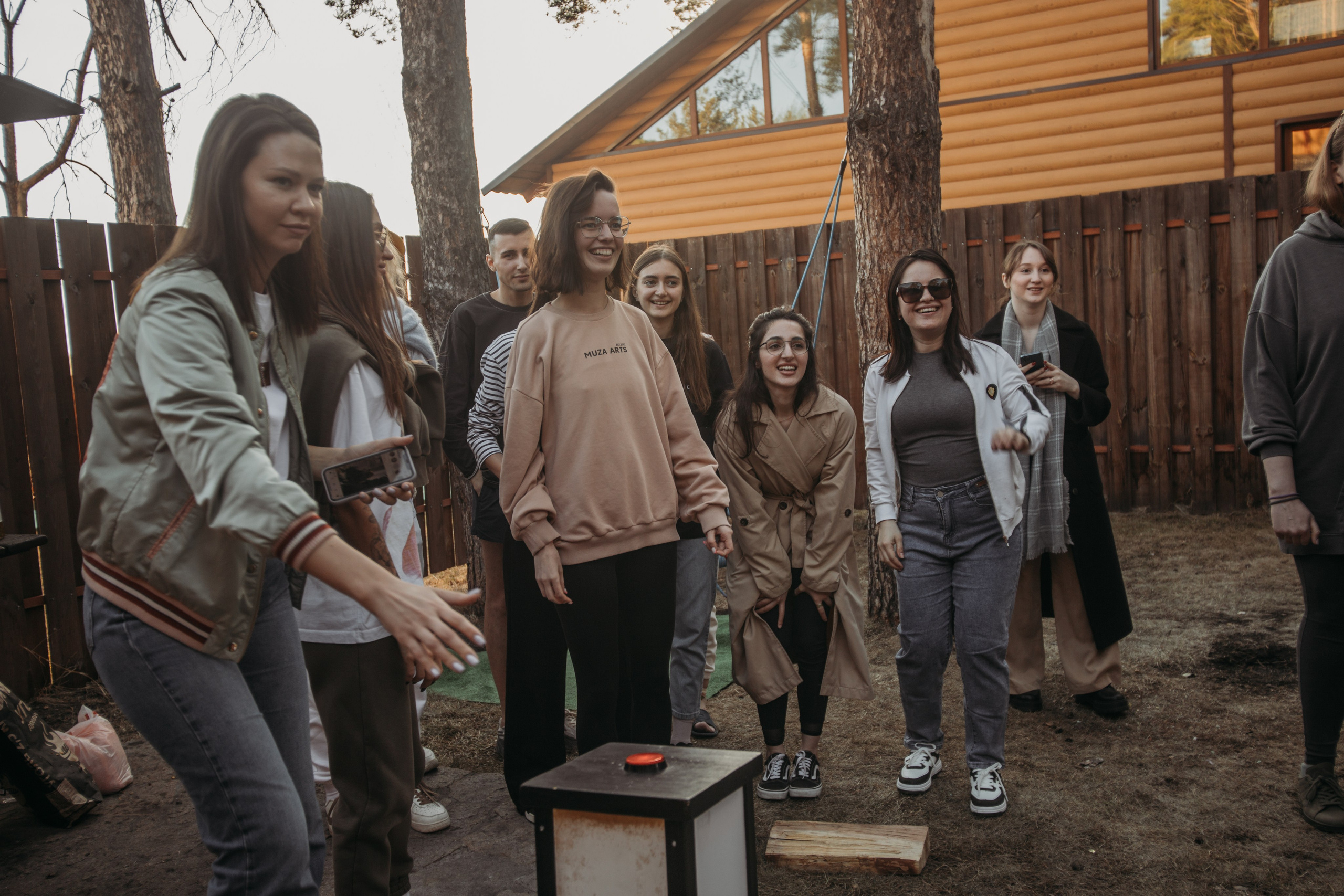 Корпоратив Muza_Arts. Венера Гайн. Репортажный фотограф  Тюмень. Обучение фотографии с 0