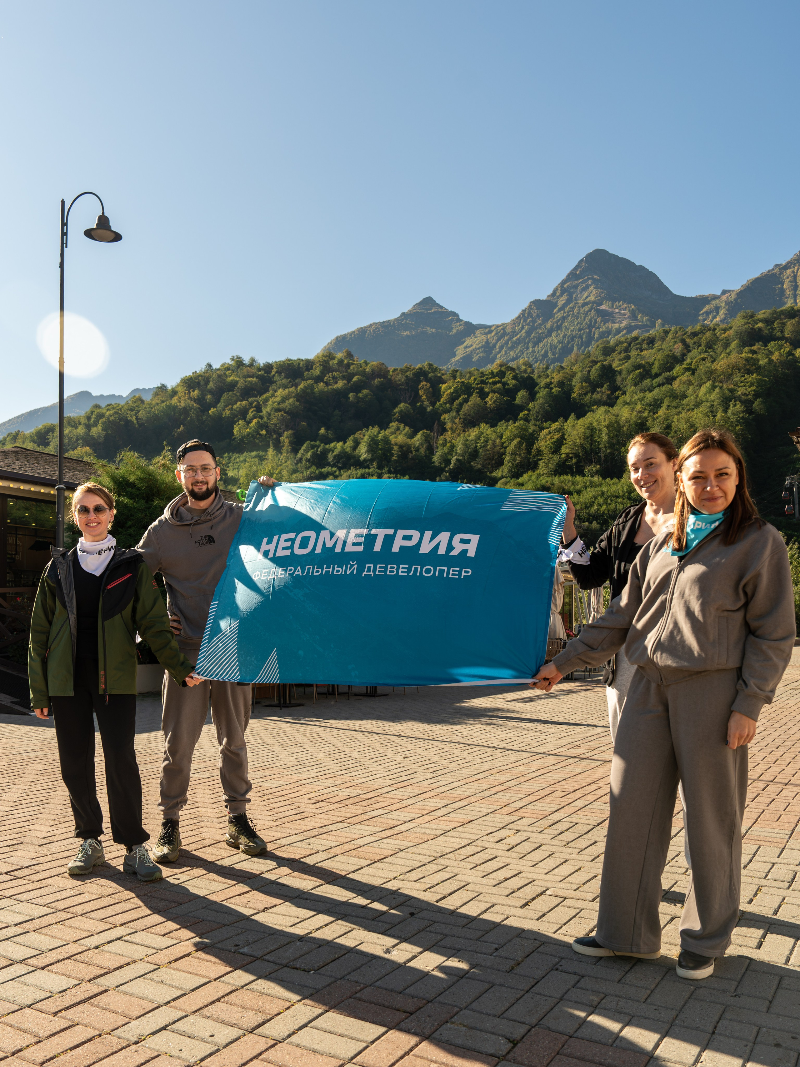 MICE меоприятие на курорте Красная Поляна для компании «Неометрия''. Репортажный фотограф в Красной Поляне и Сочи Павлюченко Екатерина