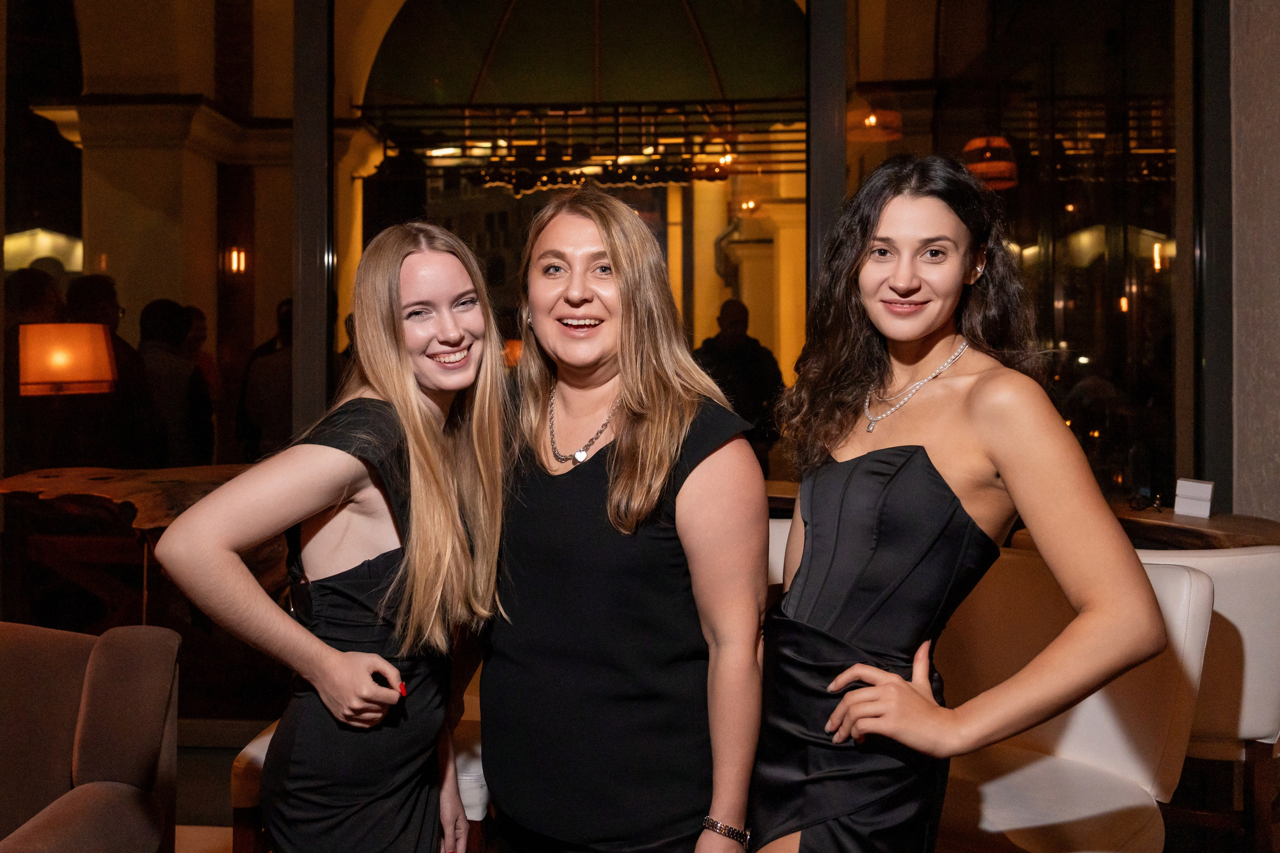 Гала-ужин для компании «Agregatka». Репортажный фотограф в Красной Поляне и Сочи Павлюченко Екатерина