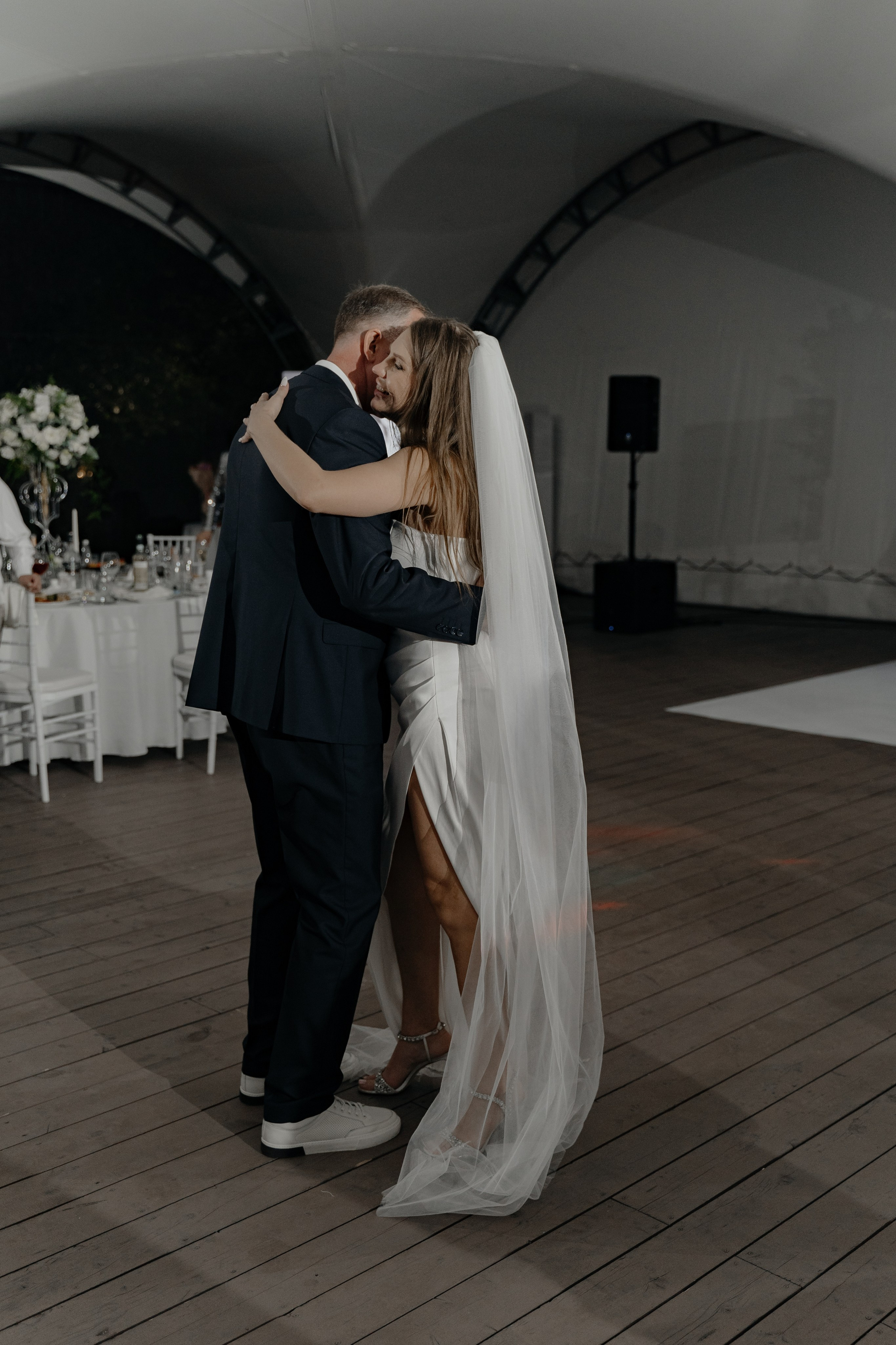 02.07.24. RETOUCH-HOUSE