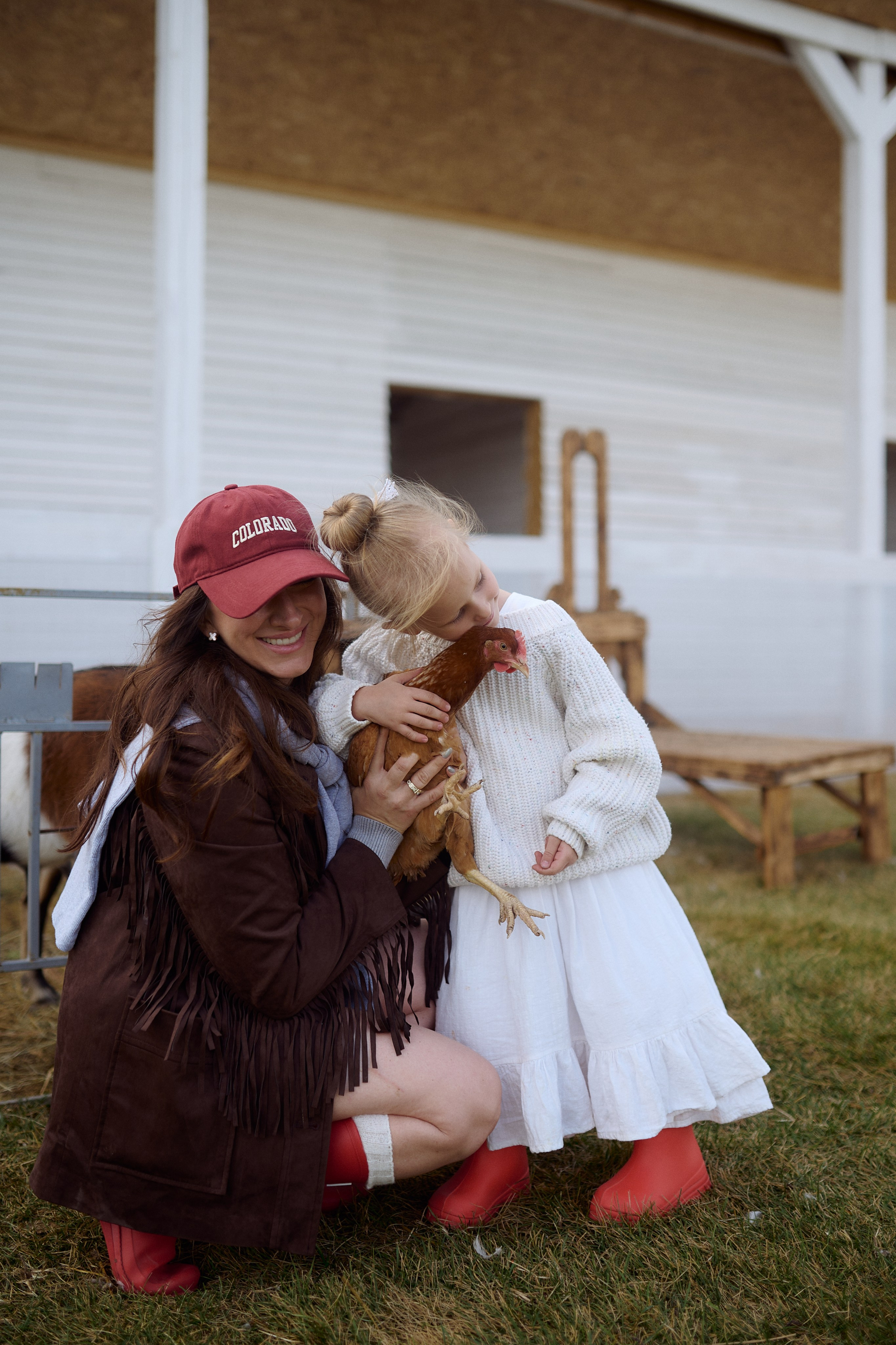 Кристина и Ариша на ферме. Семейный и свадебный lifestyle-фотограф в Москве Мария Петрова