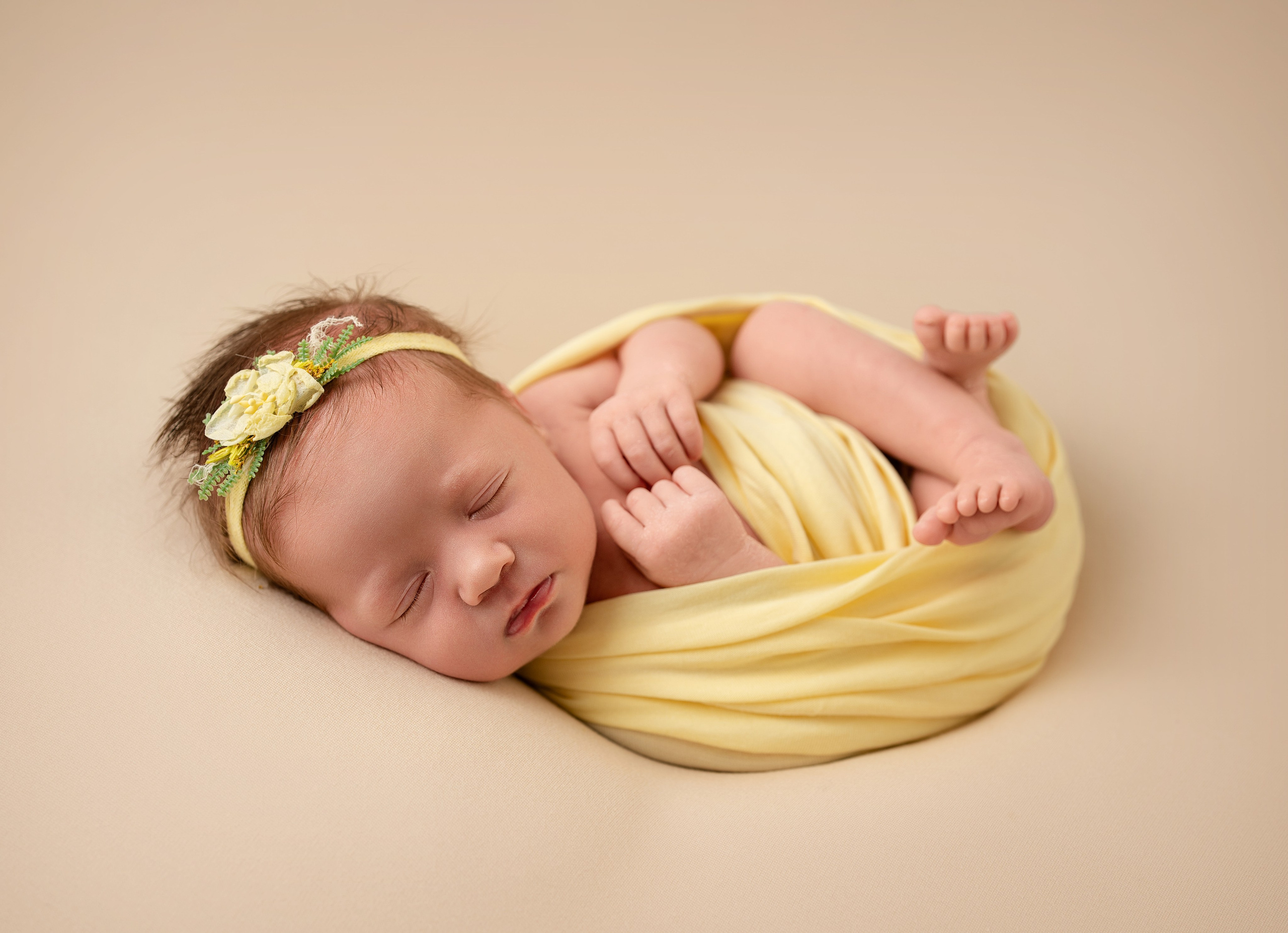 Фотограф новорожденных в Нижнем Новгороде - профессиональная фотосессия для новорожденных, уютные и милые снимки малышей, создание уникальных образов и воспоминаний для родителей. Специалист по детской фотографии предлагает услуги по съемке новорожденных в комфортной обстановке, обеспечивая безопасность и тепло для вашего малыша.