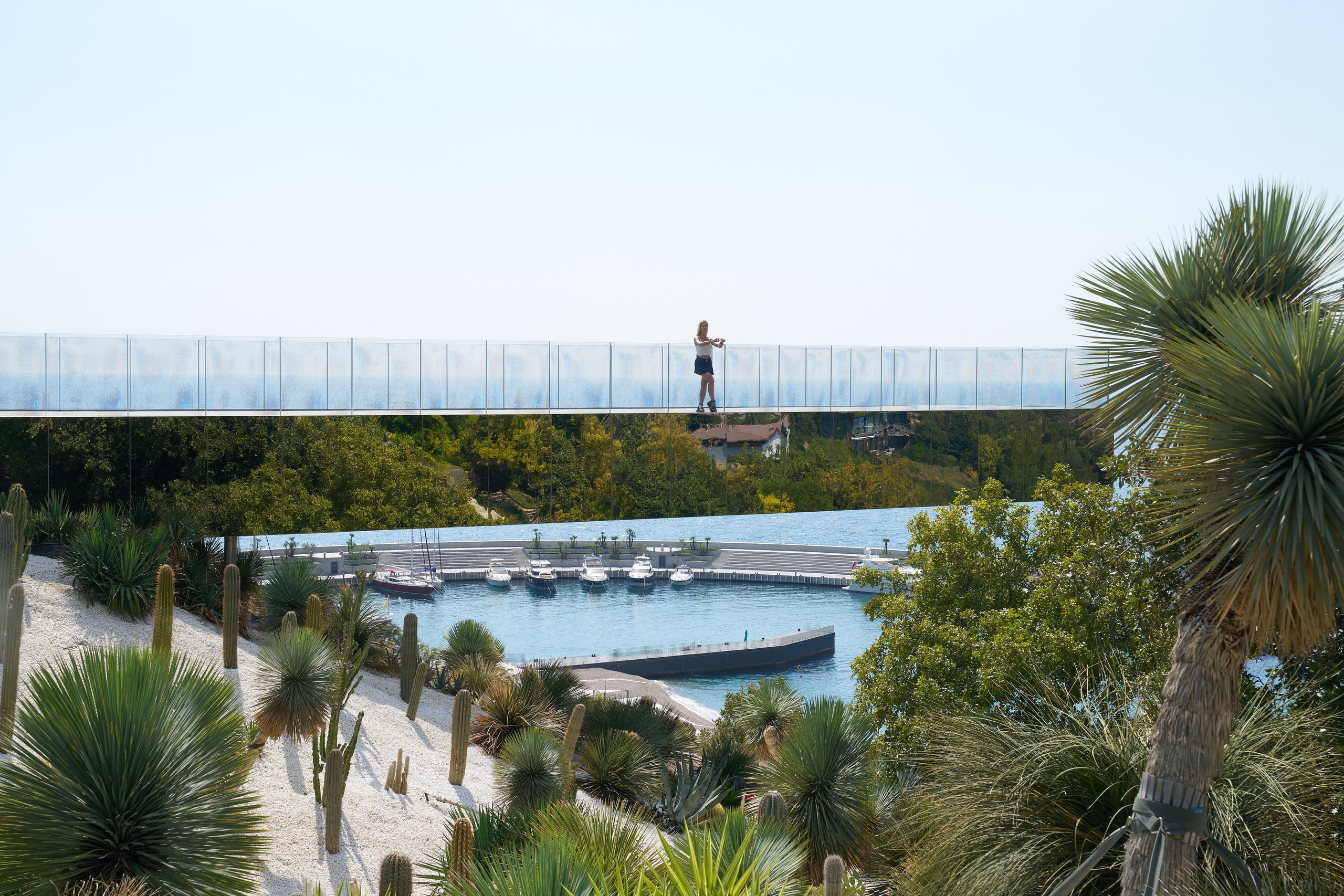 Семейная прогулка 4 человека. Свадебный фотограф Виктория Роса