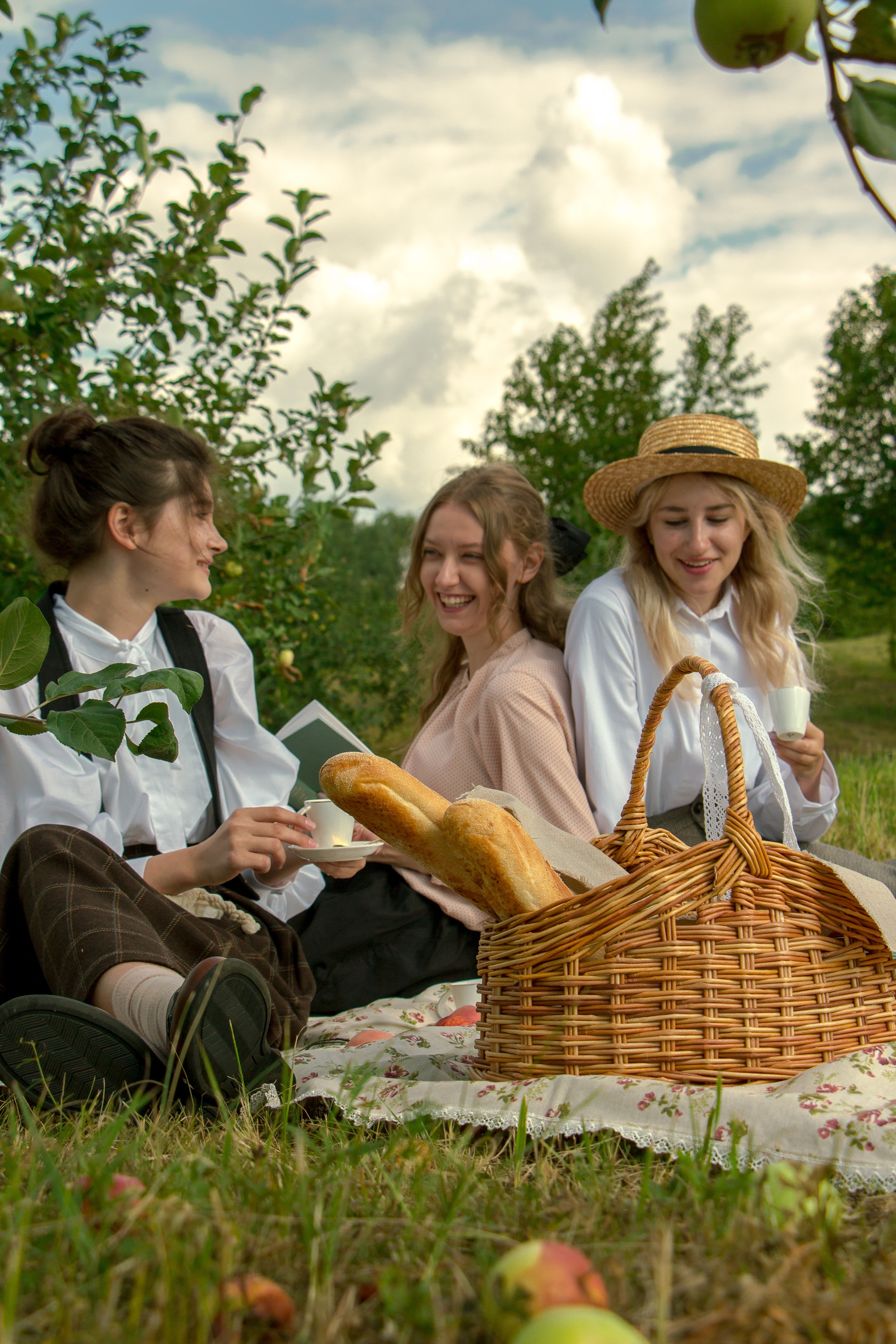 Маленькие женщины. Свадебный и контент фотограф в Красноярске Марианна Перфильева