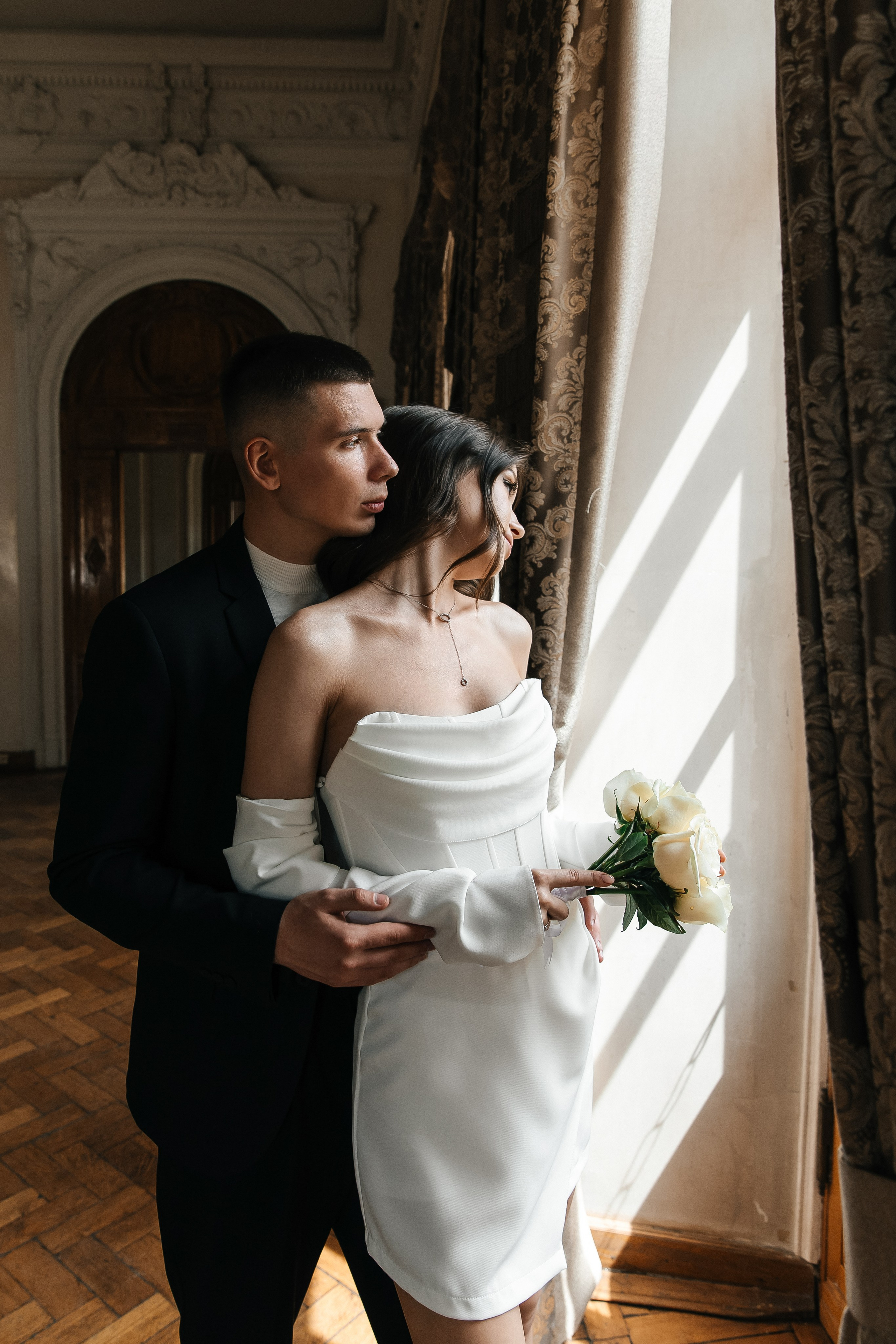 Свадебная фотосессия в Библиотеке-читальне им. А. С. Пушкина. Фотограф и видеограф Анна Домашенко