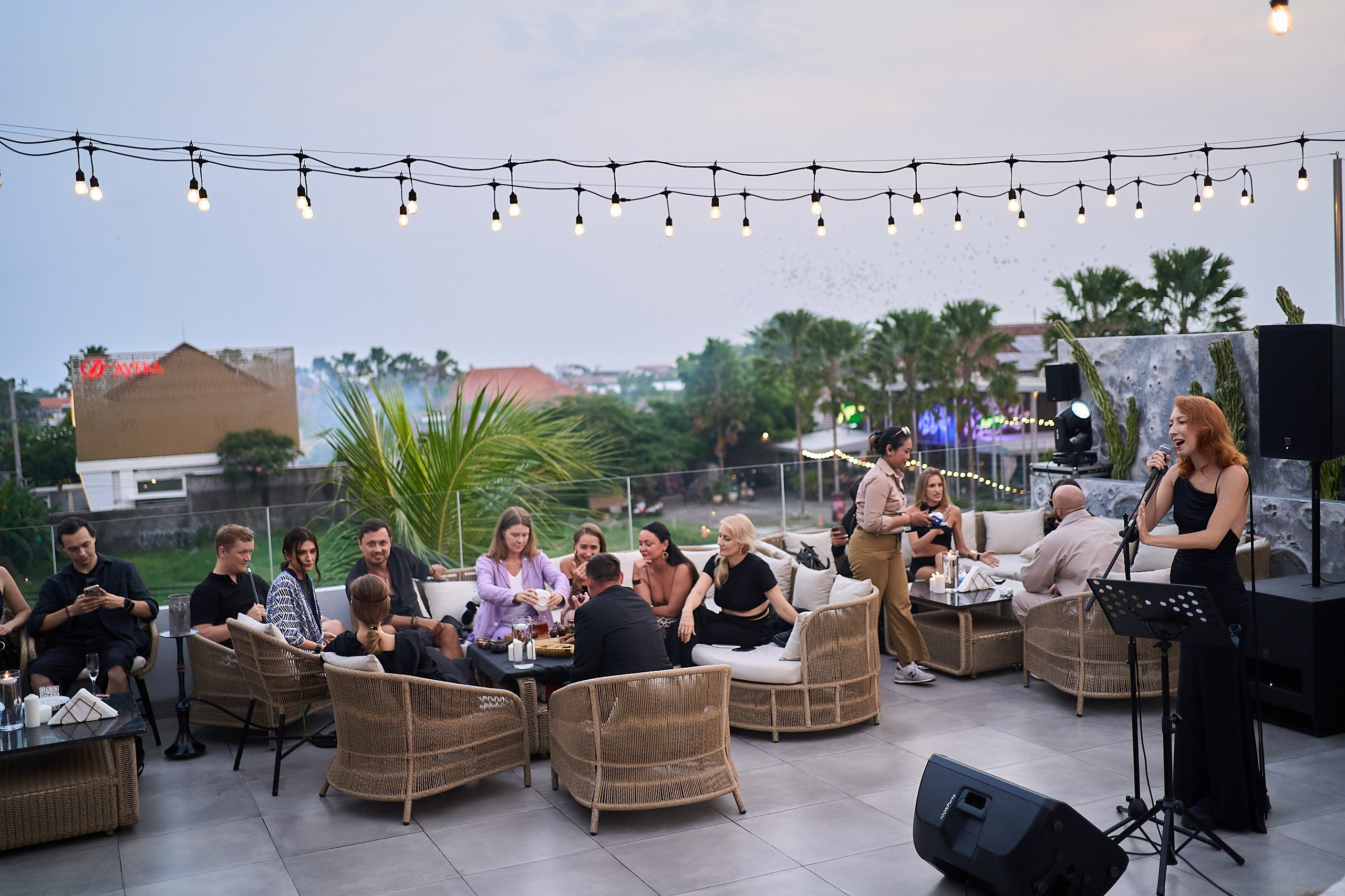 Black silk. Главная