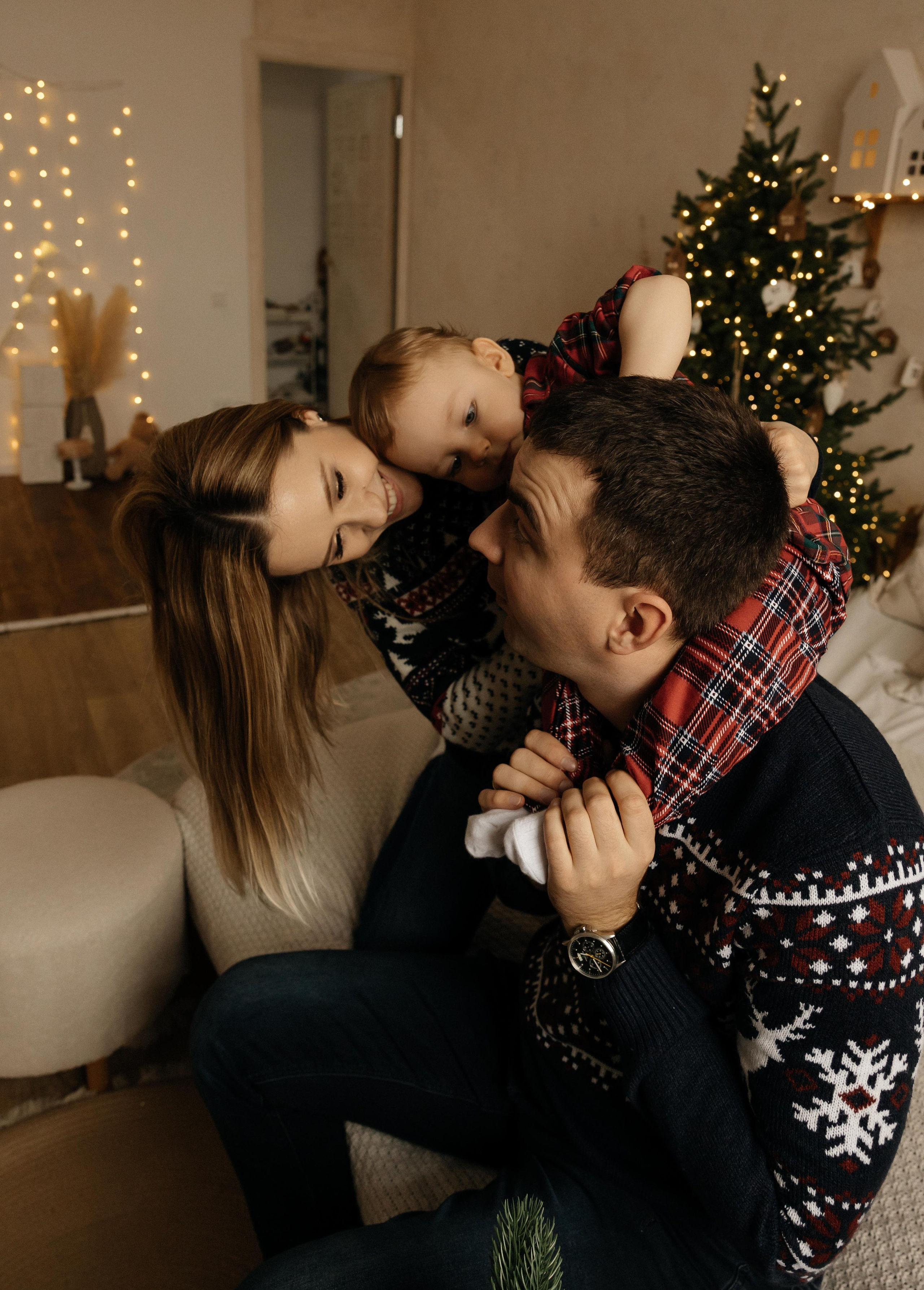 Семейная фотосессия для Ромы, Юлии и маленького Левы. Свадебный и семейный фотограф Рассказова Виктория