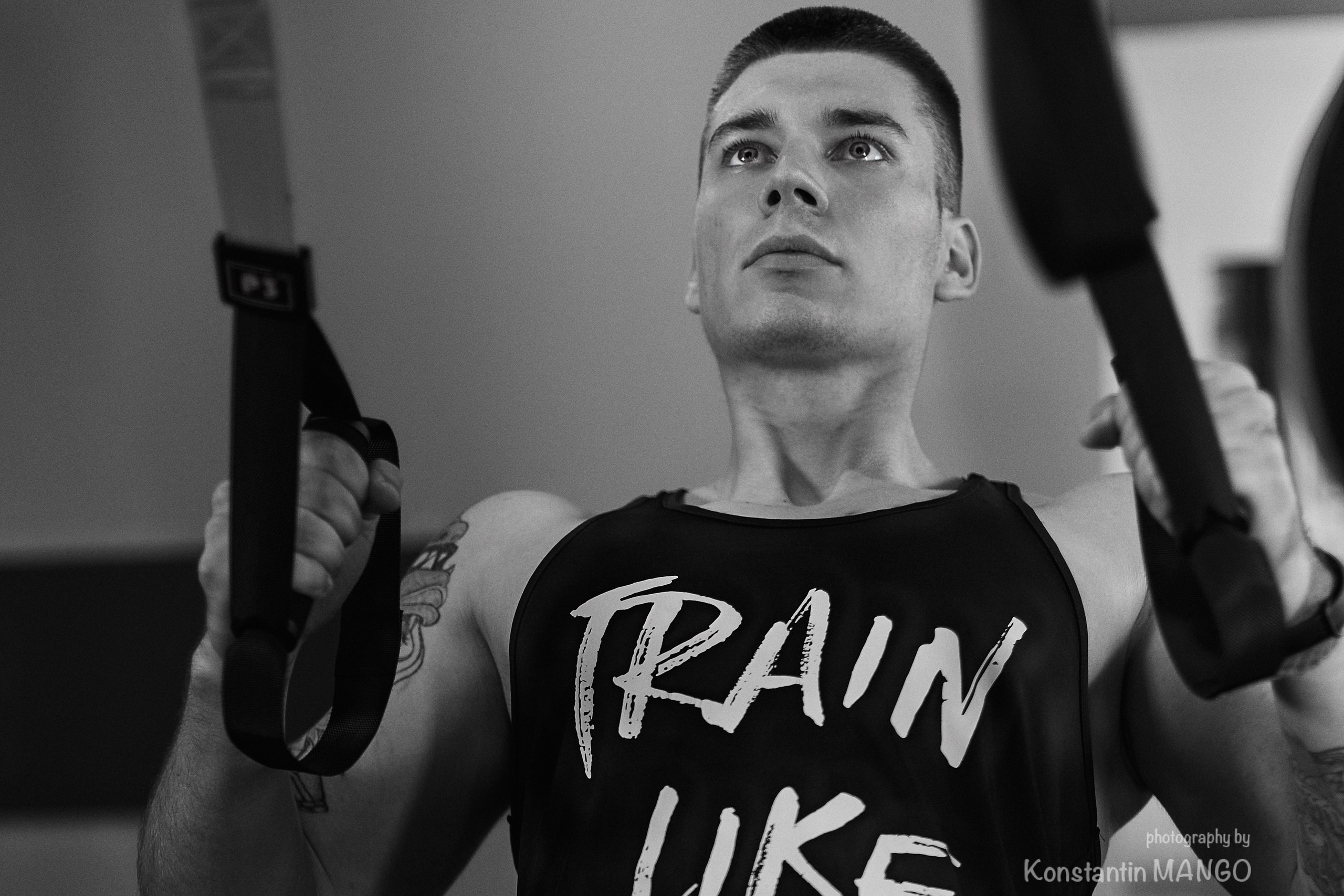 Фитнес фото для тренера Дениса. Фотограф в Рязани. Свадьба, семейное фото, портрет. Константин Манго