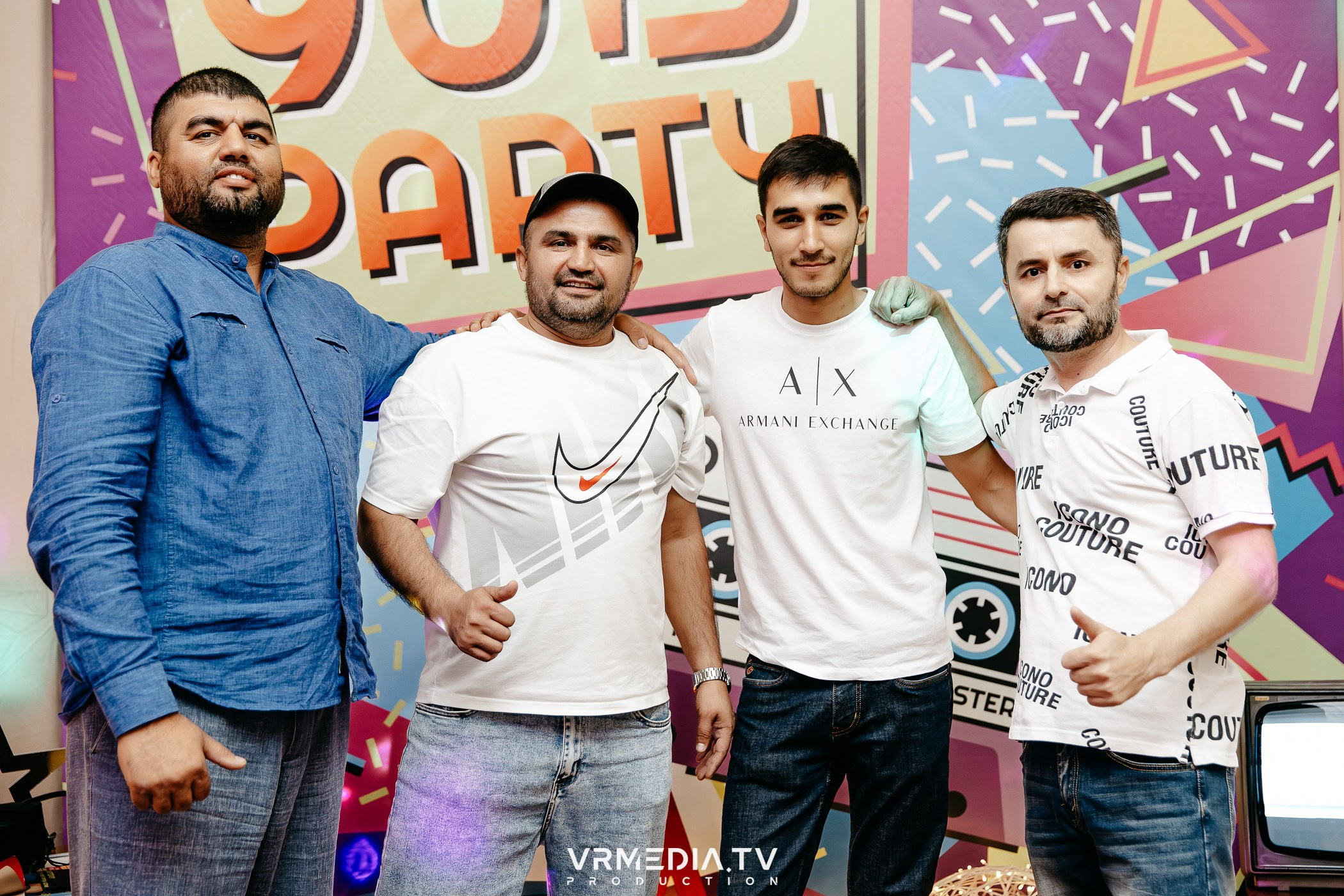 «Назад в 90-е!» в ресторане «Империя»