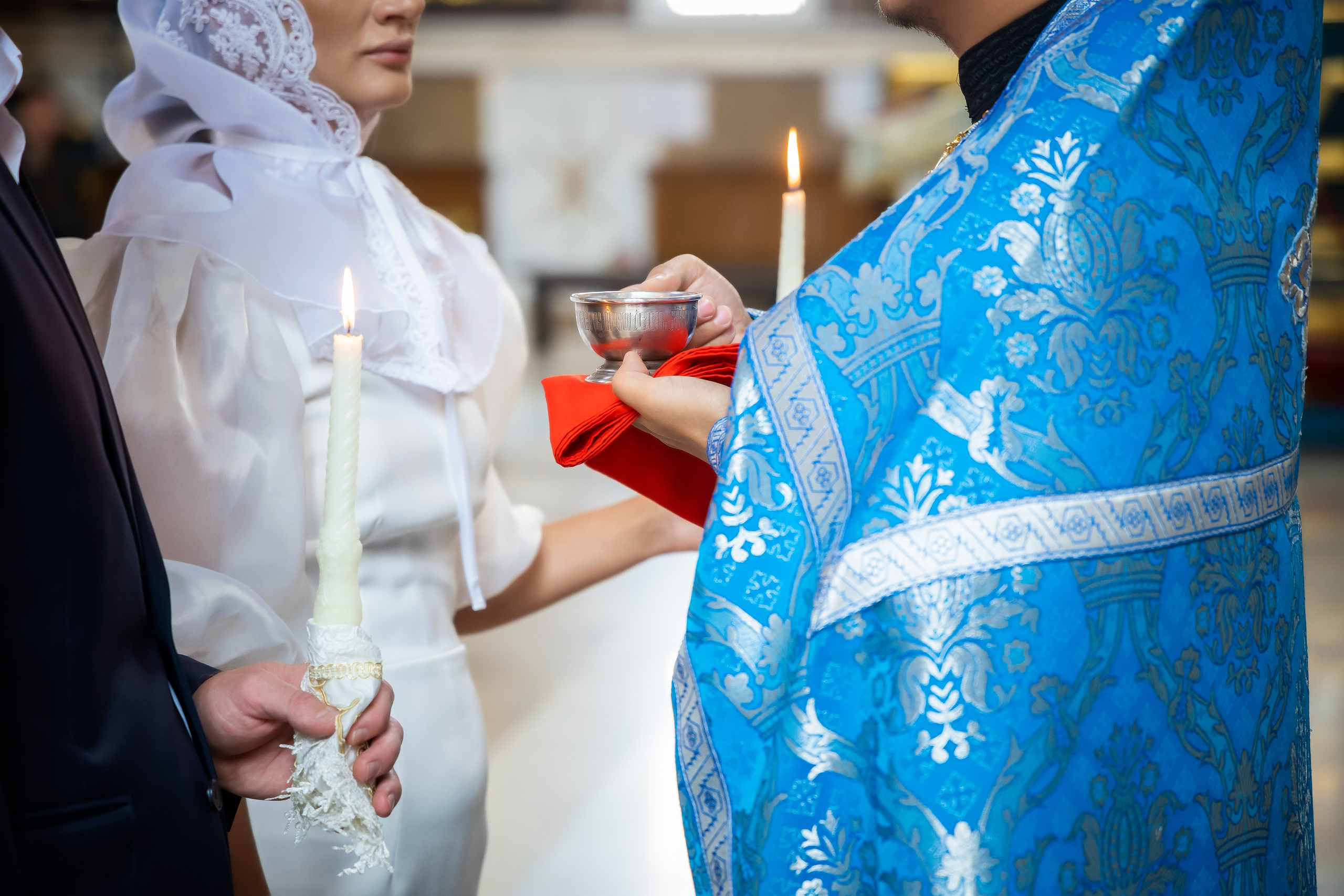 В Храме. Семейный и Свадебный фотограф в Астане Александр Астапов
