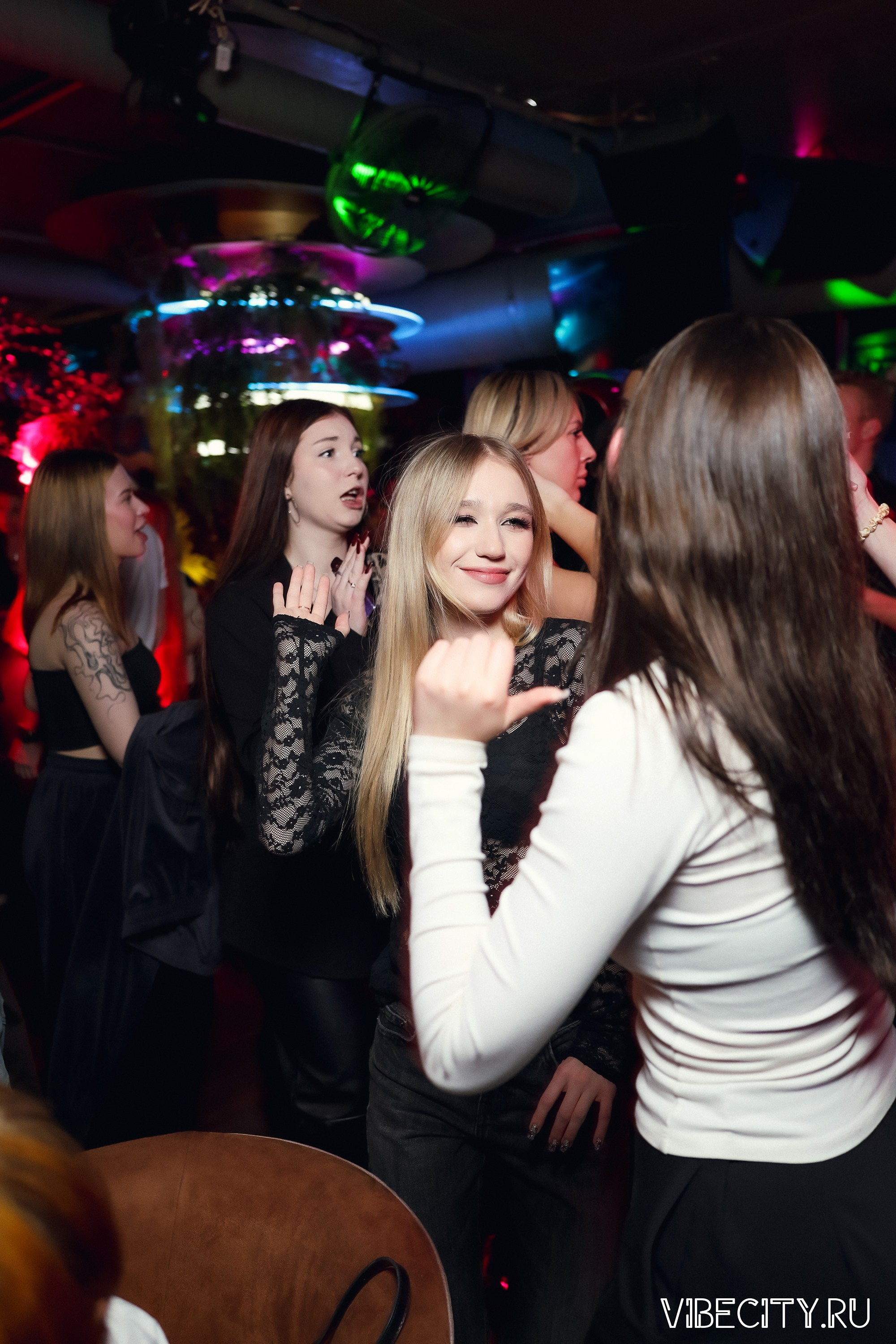 DOUBLE U. VIBECITY.RU Вайб Сити Ру Фоторепортажи Фотоотчеты Калининград