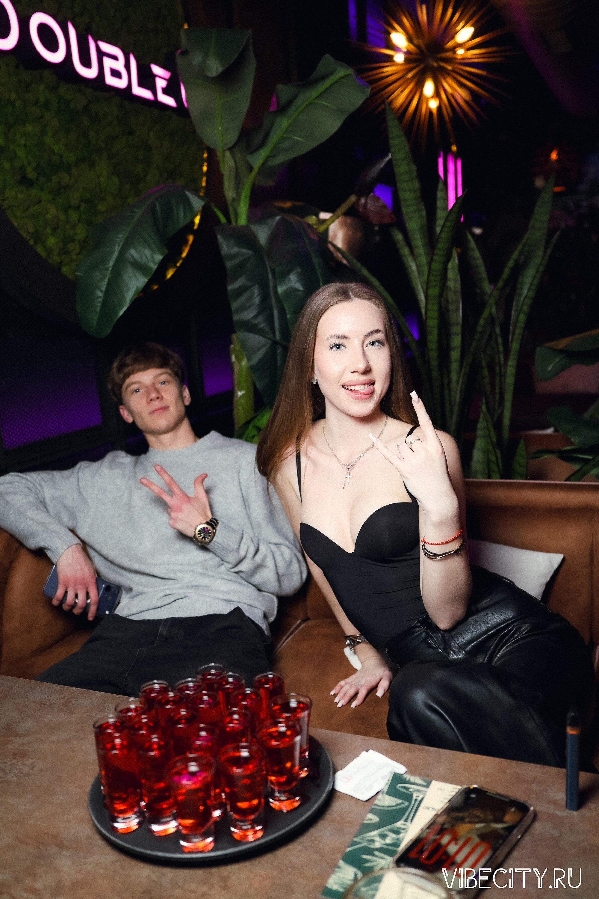 DOUBLE U. VIBECITY.RU Вайб Сити Ру Фоторепортажи Фотоотчеты Калининград