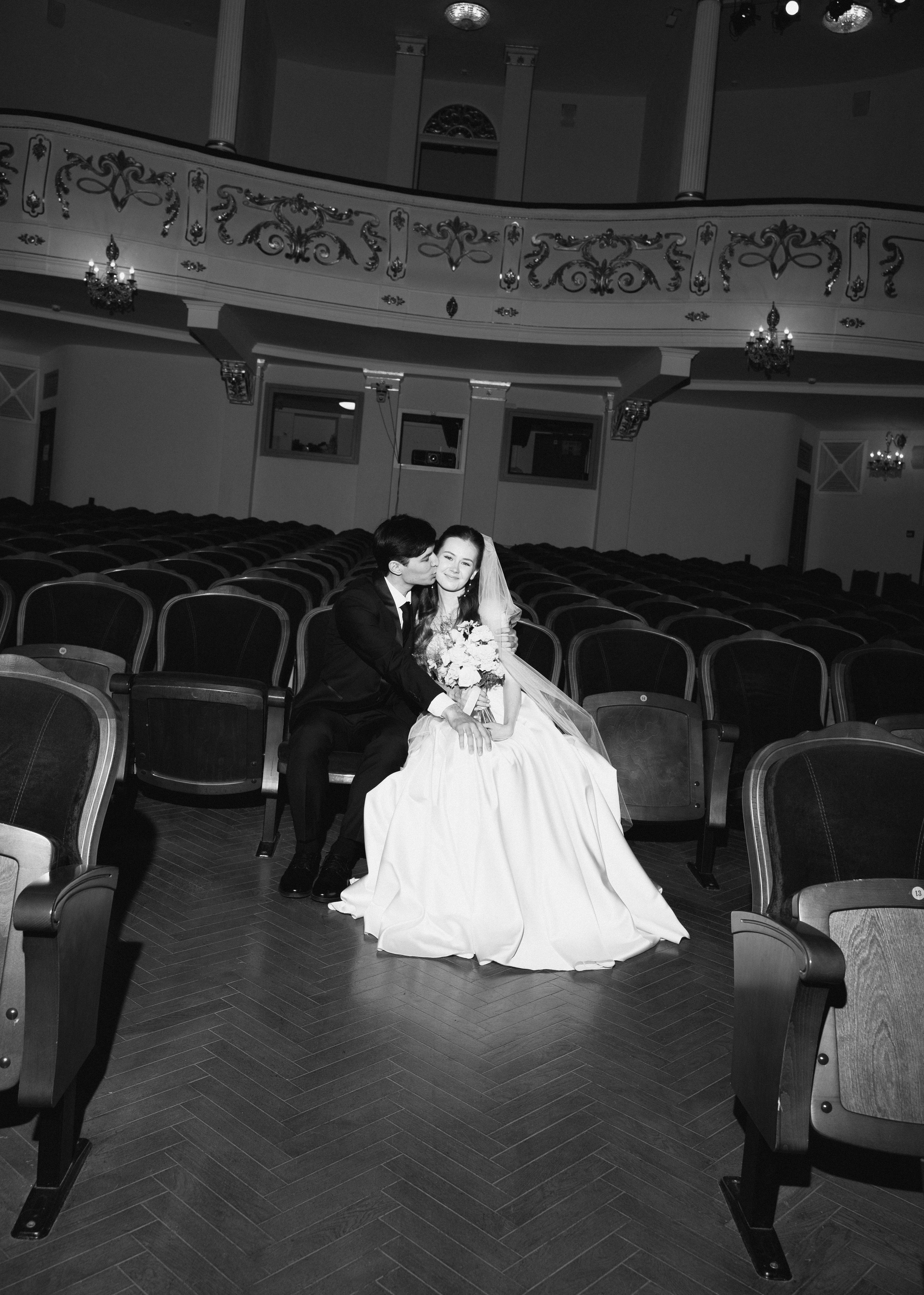 Фотограф Лиана Сафарова. Свадебные, портретные, парные съёмки