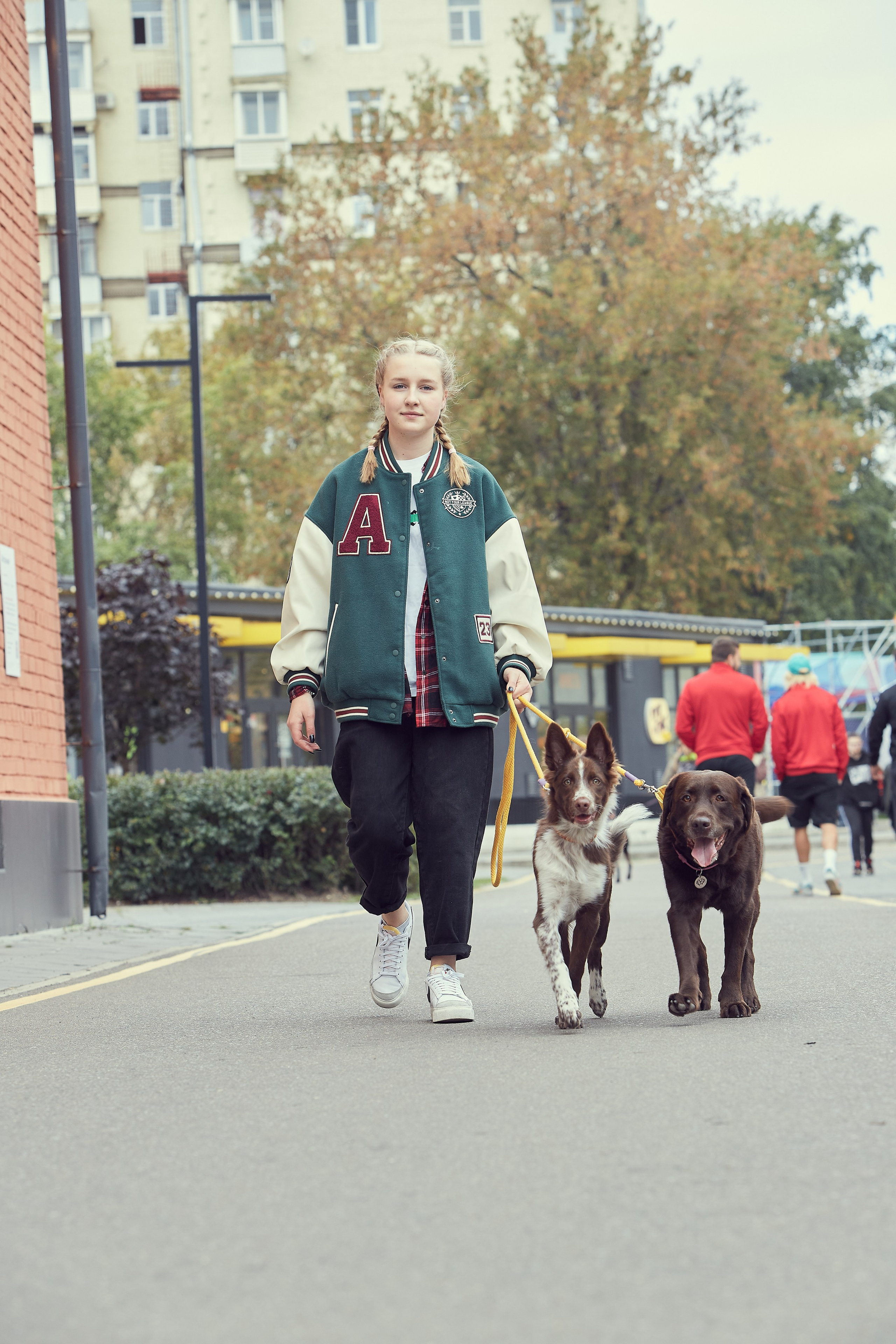 Портретная фотосессия Софы и питомцев. Екатерина Осипова — профессиональный фотограф в Москве