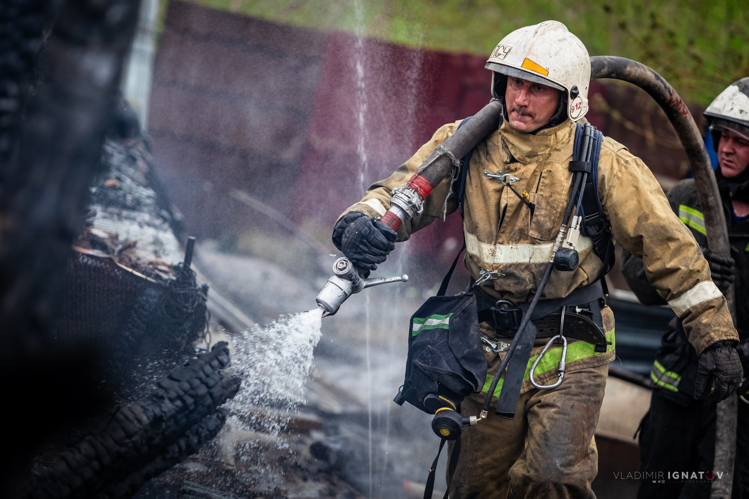 Пожарный репортёр Барнаул. Репортажный фотограф в Барнауле Владимир Игнатов