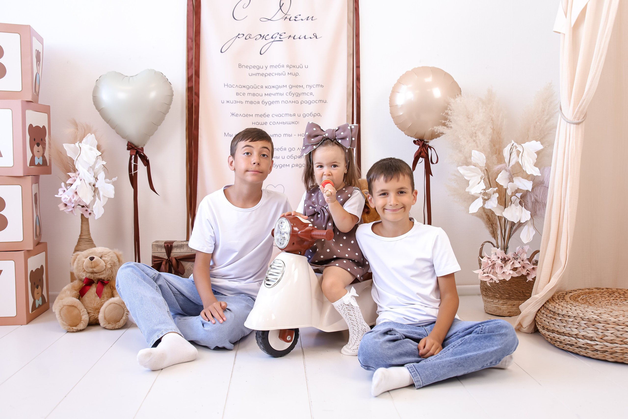 2 года Лиле. Детский и Семейный фотограф в Санкт-Петербурге. Детская Фотостудия «FAMILY STORY»