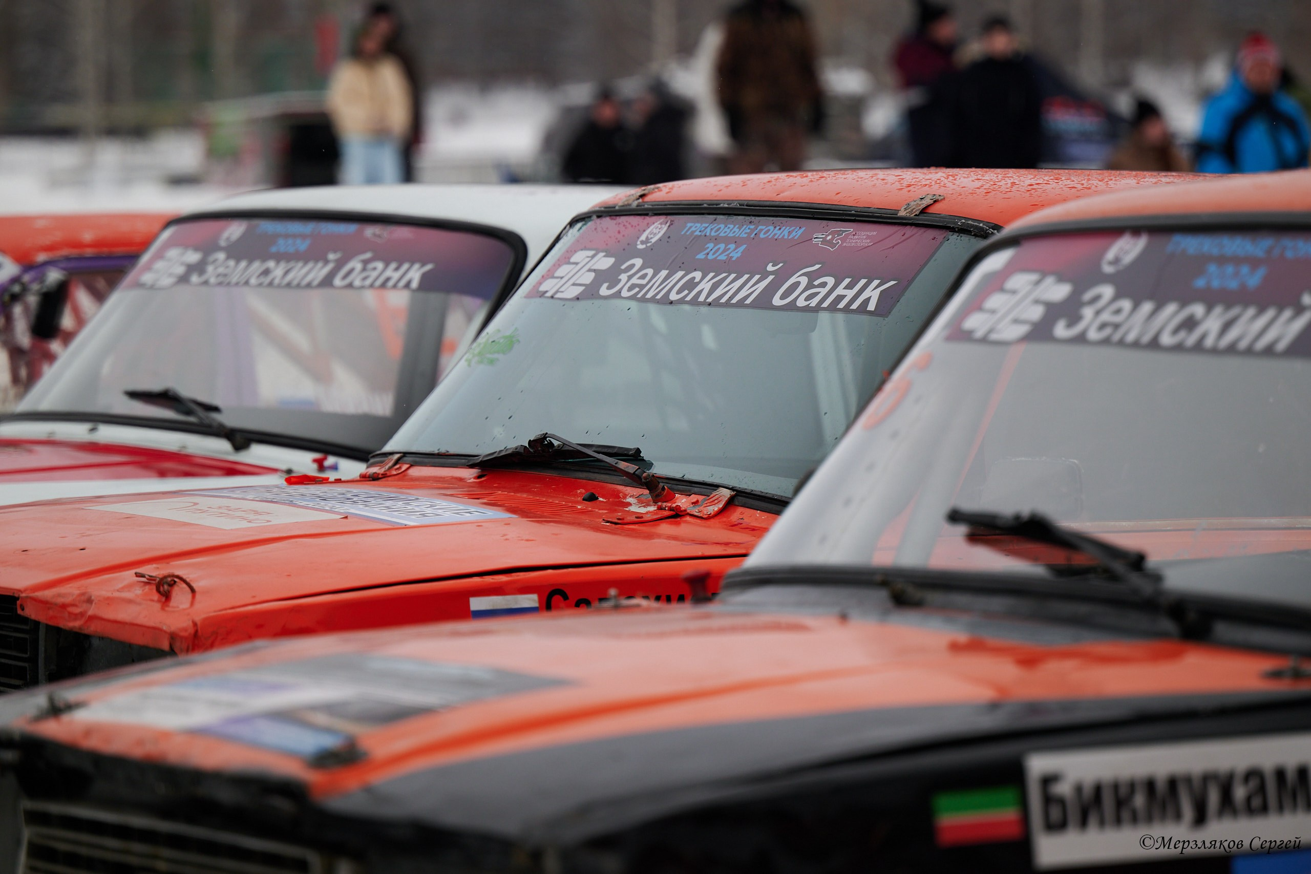 Трековые автогонки на льду Чемпионат России. Спортивный репортажный фотограф в Ижевске Сергей Мерзляков