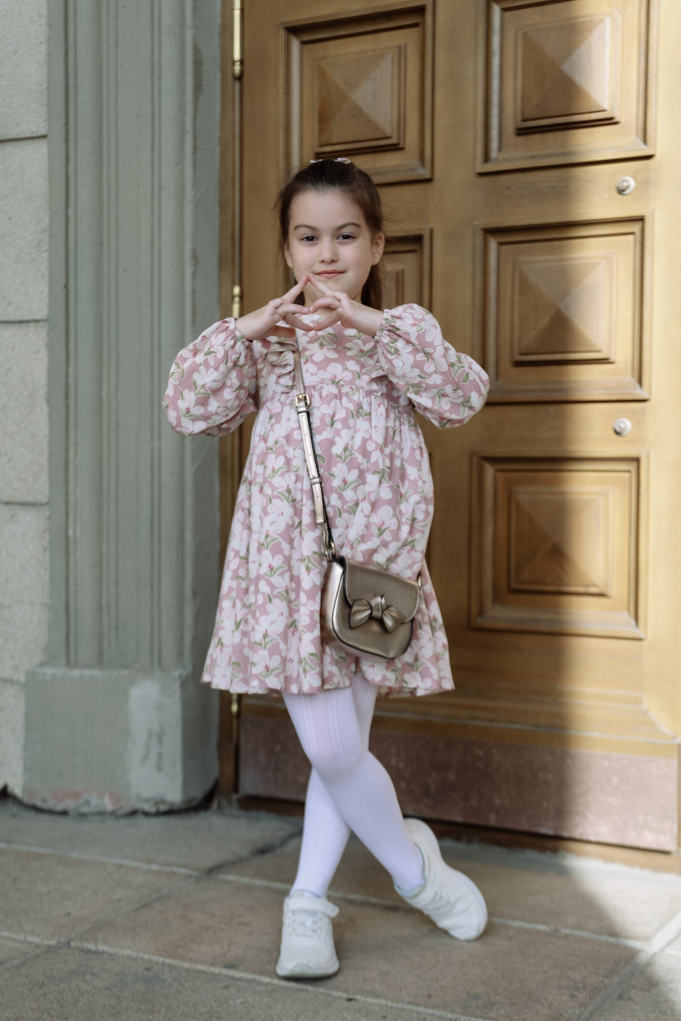 Евгений и Евгения Регистрация и прогулка. Фотограф Юлия Мальцева