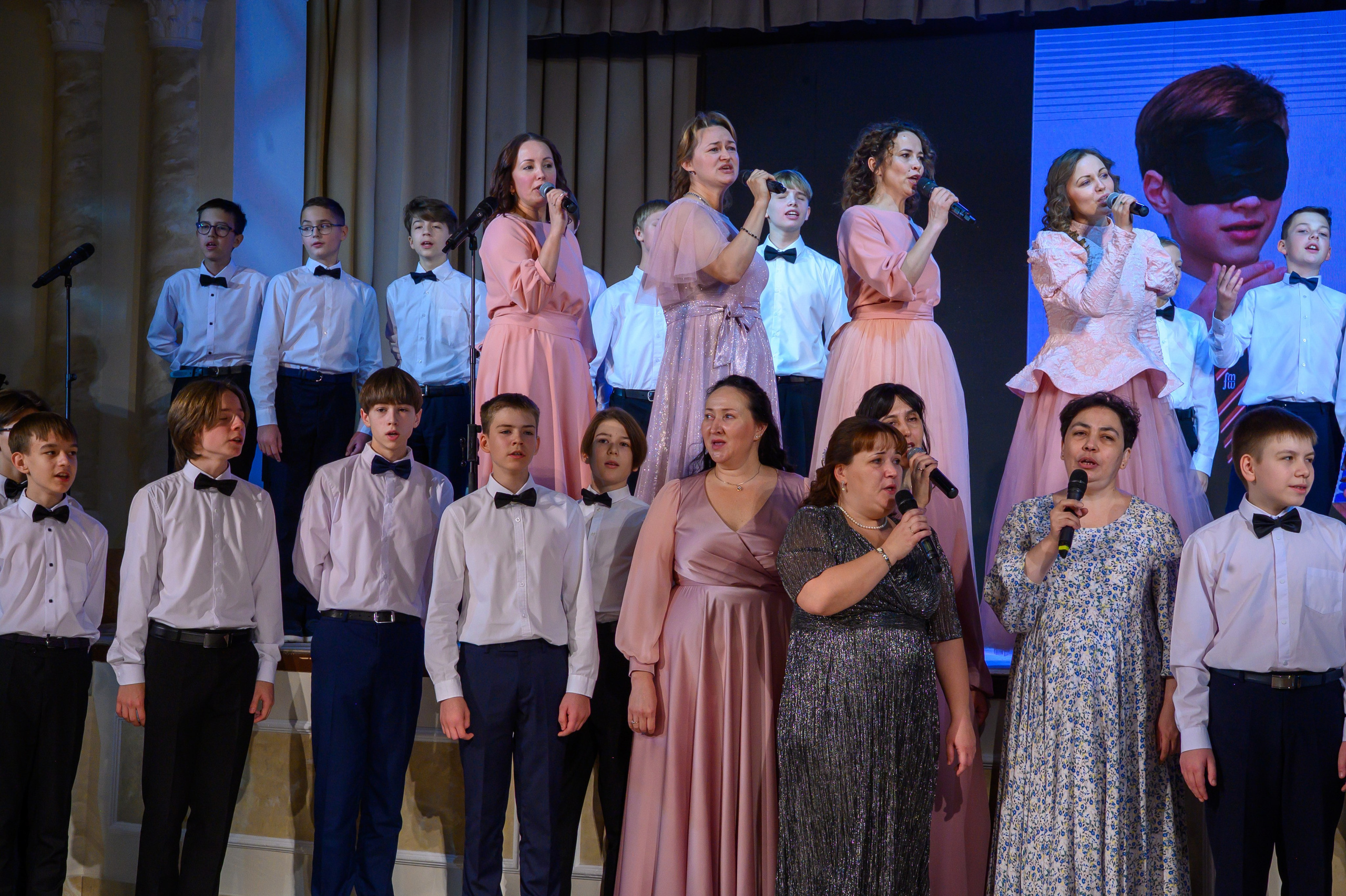 Бал ФМШ 7 класс. Фотограф новорожденных, семейный детский в Тюмени Татьяна Морозова