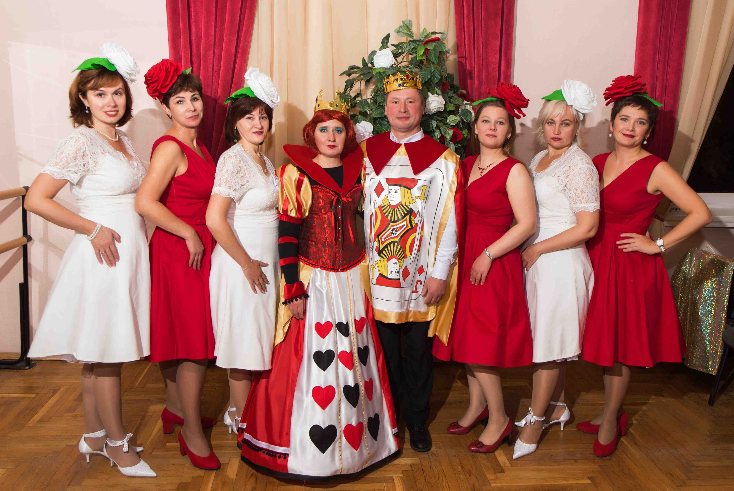 Школьники в стране чудес. Фотосессия в стиле Алисы. 2019 год. Фотограф и видеограф в Москве и Абу Даби Мария Кулагина