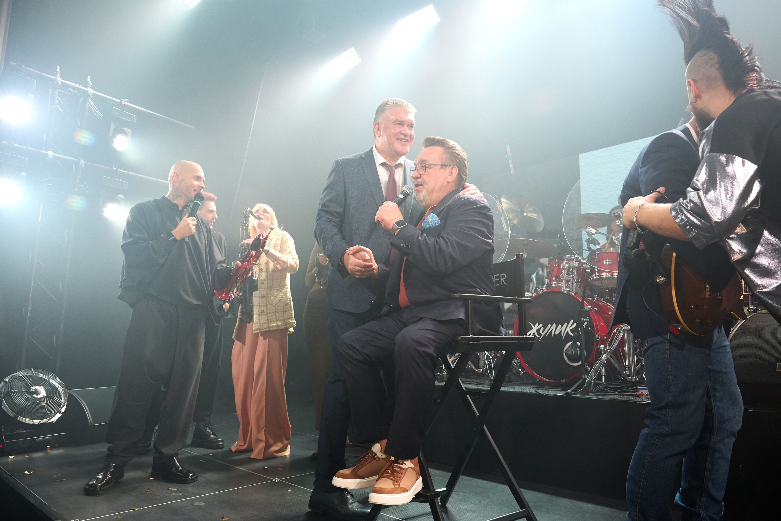 Алексей Филатов юбилей 60 лет. Святослав Лебедев | Рекламный фотограф — Коммерческая съемка, Арт-дирекшн, AI-интеграция