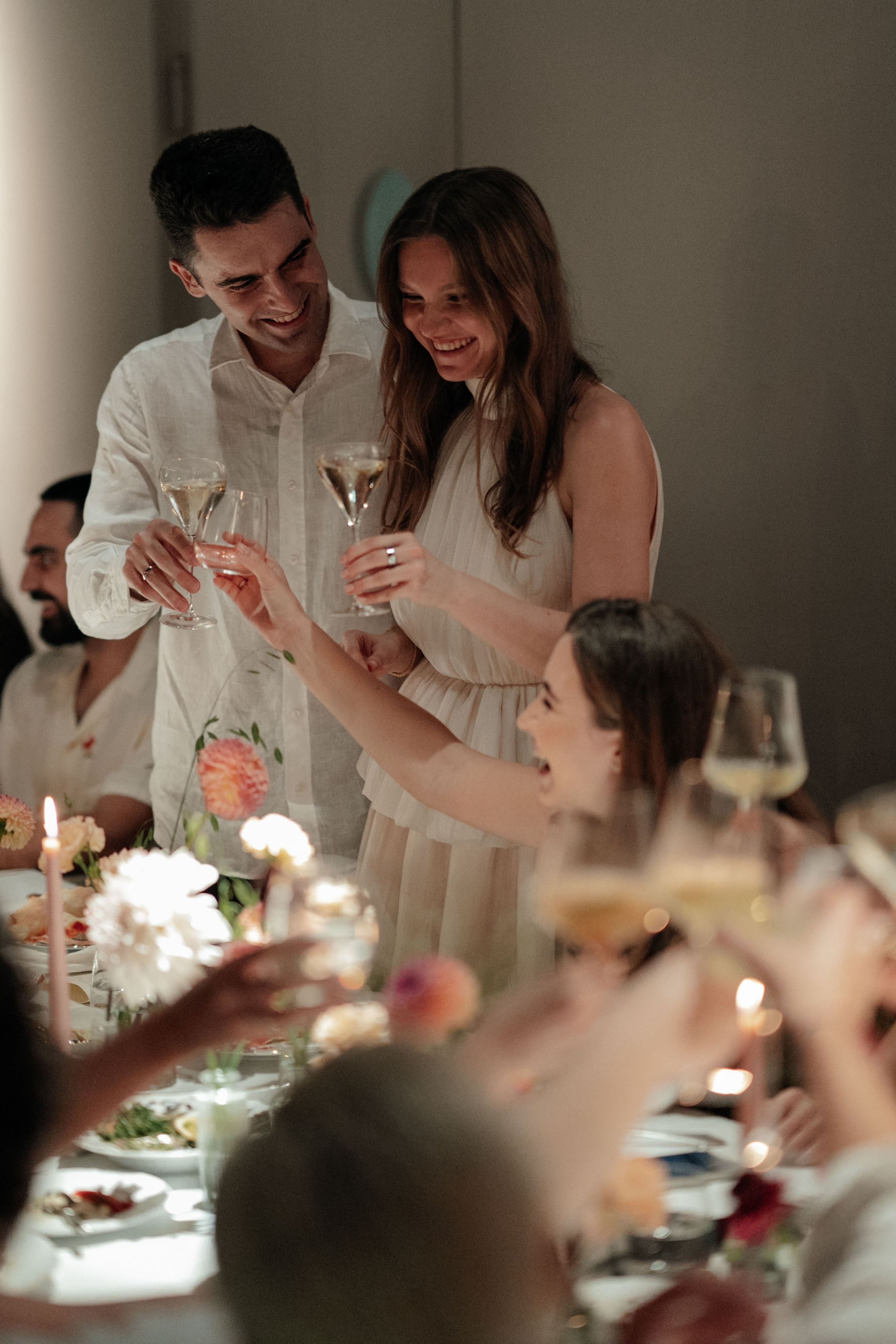 Свадебный ужин в кругу друзей/ ресторан Мина. Свадебный фотограф Москва Александра Аверкова