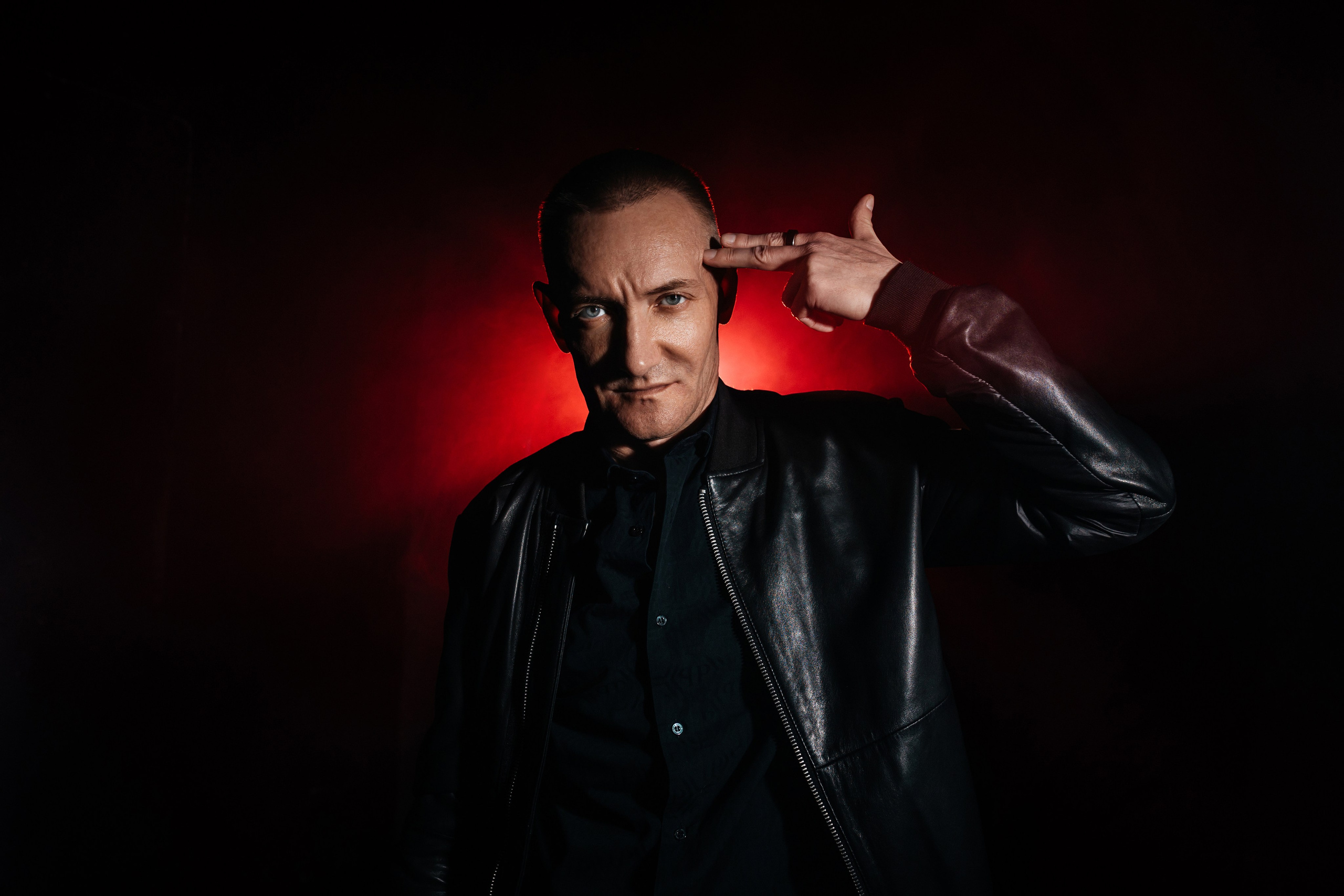 Андрей, съёмка в студии. Фотограф Наталия Федосова, г. Москва. TG и Instagram @nataliya_raw