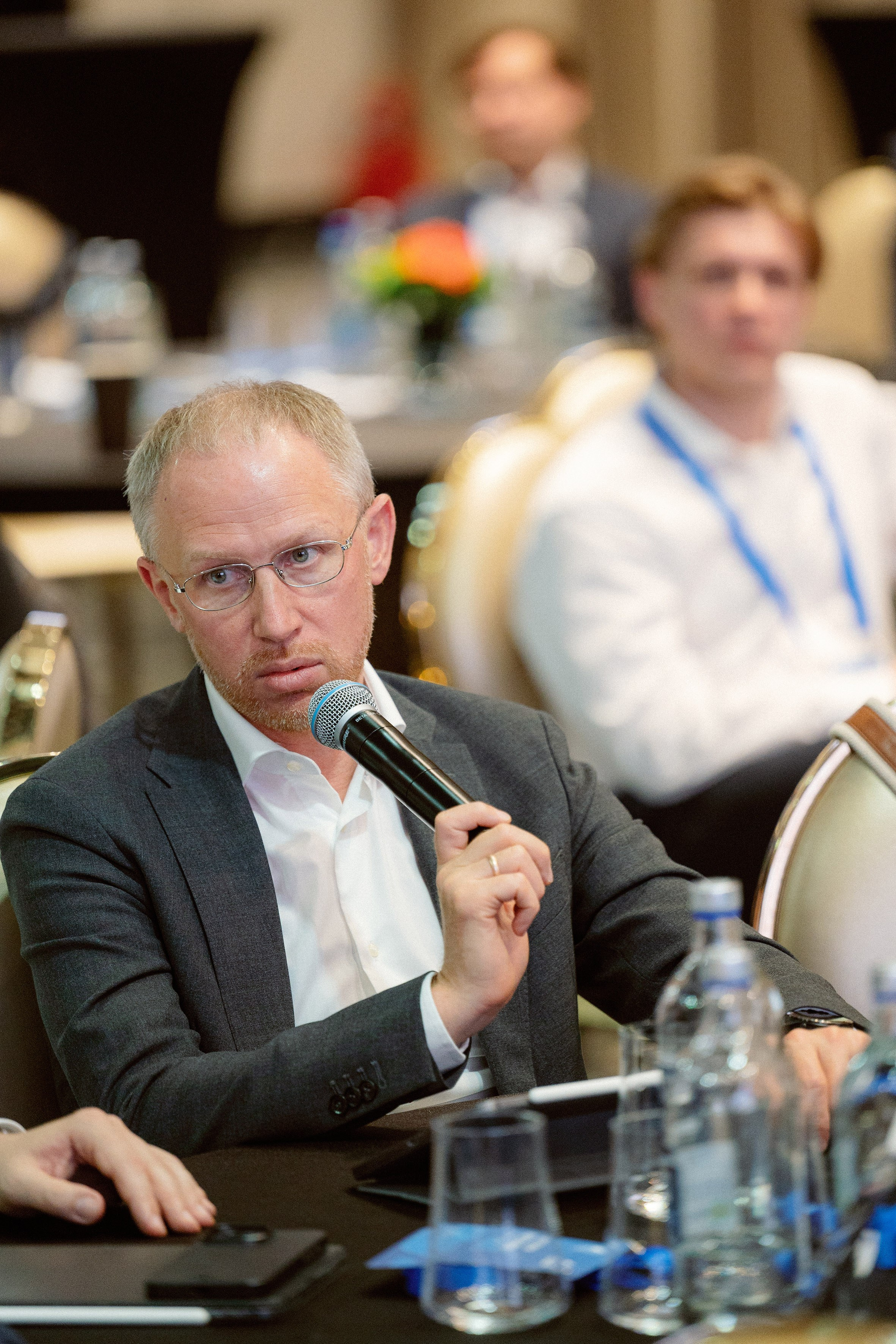 Газпром конференция. Фотограф Павел Петров г. Тюмень