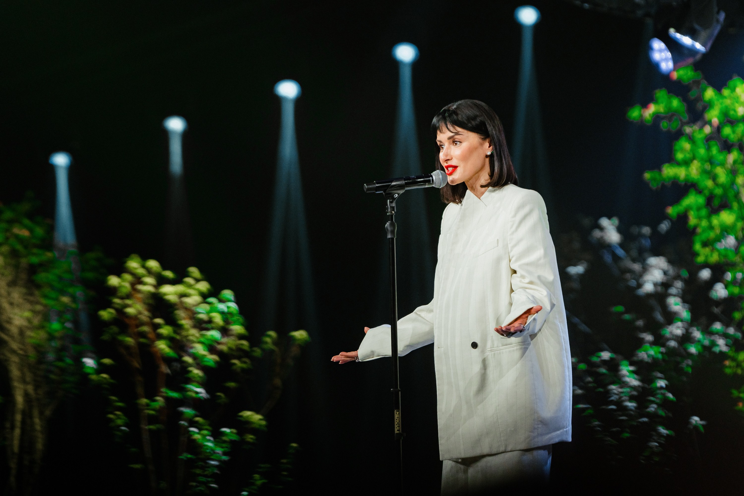 Национальная премия интернет-контента ИРИ. Костя Жуков — фотограф в Москве